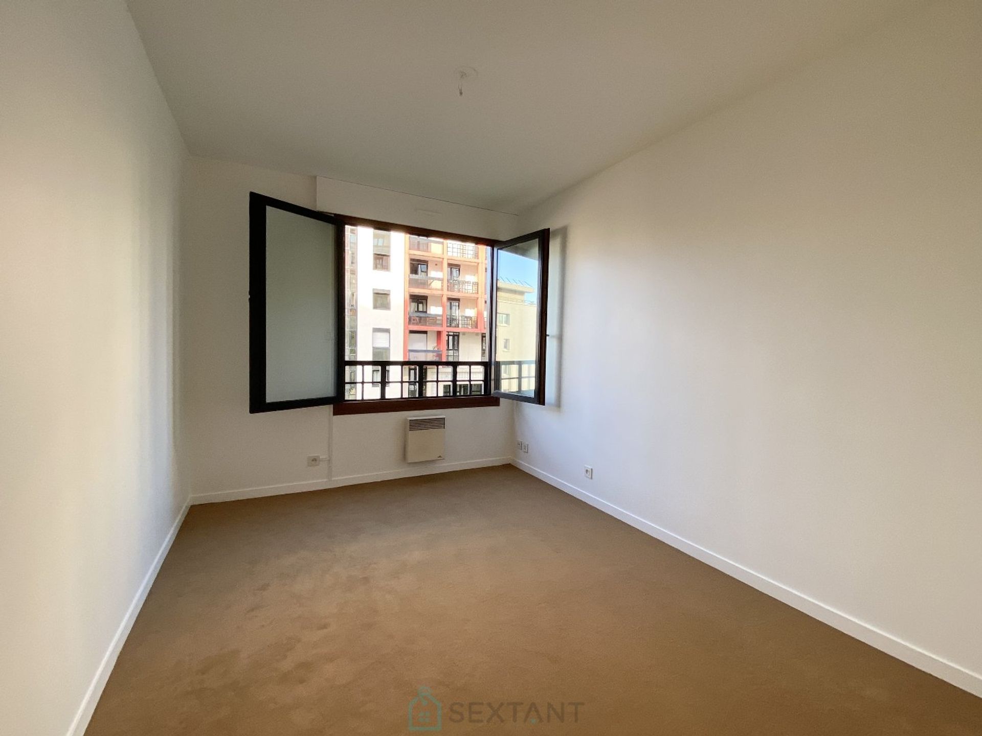 Кондоминиум в Neuilly-sur-Seine, Île-de-France 12863061