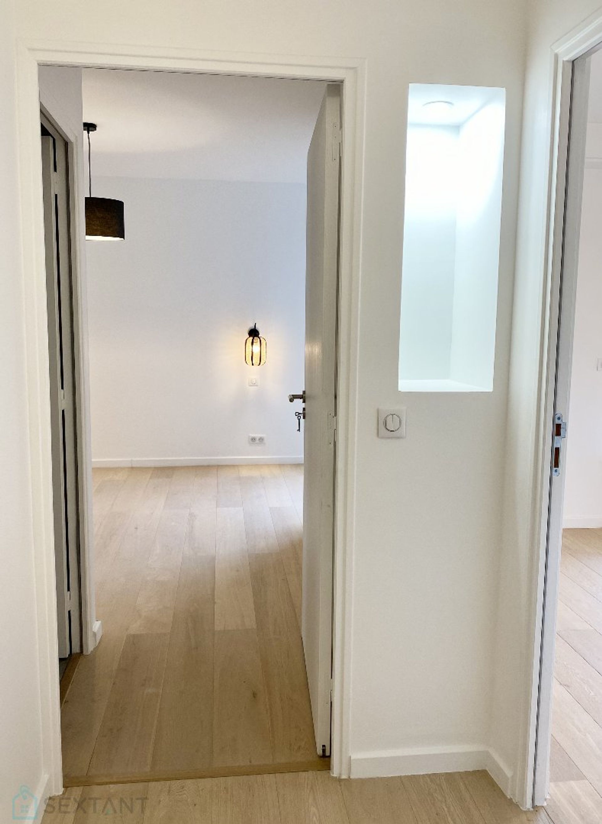 Osakehuoneisto sisään Neuilly-sur-Seine, Île-de-France 12863064