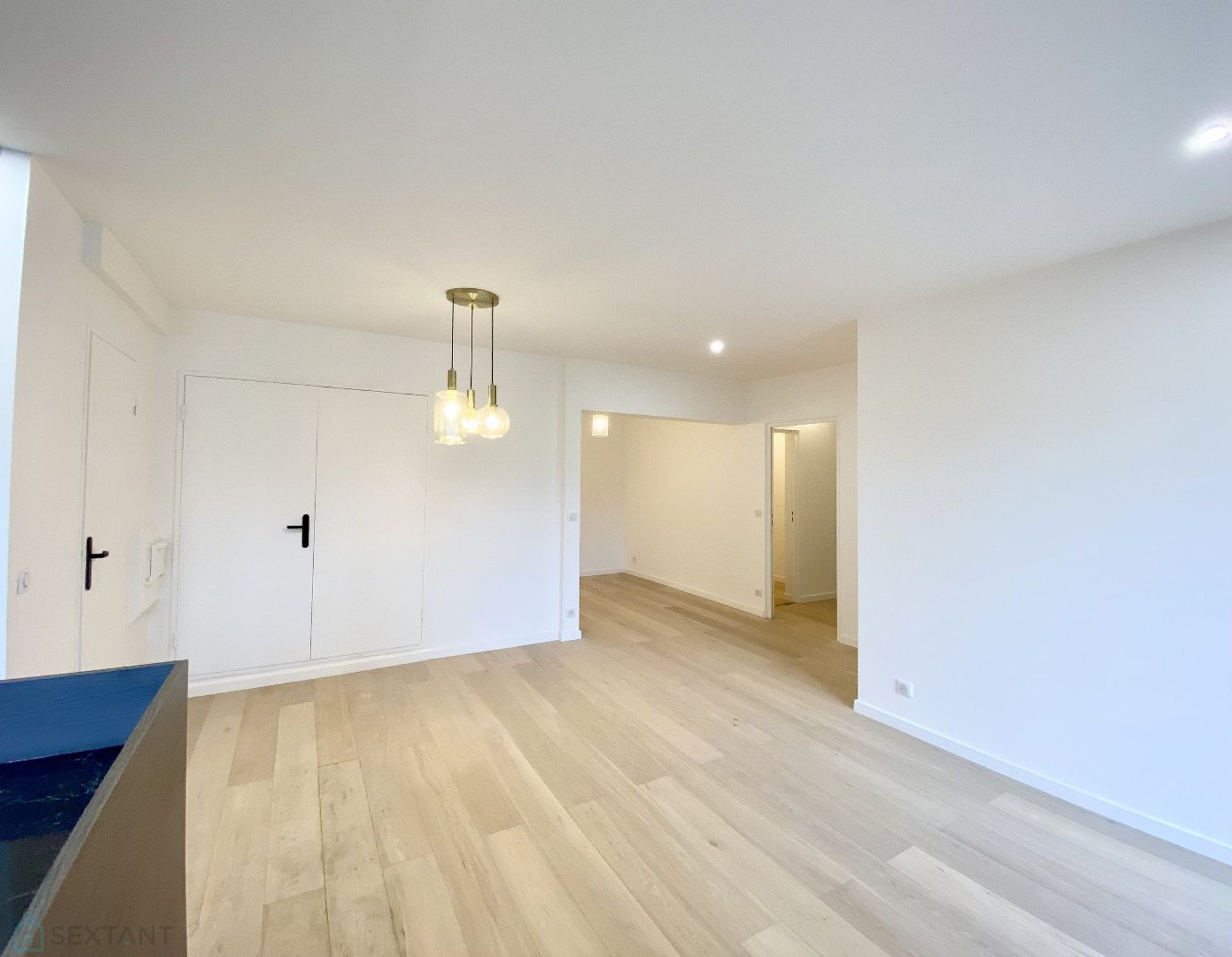 Osakehuoneisto sisään Neuilly-sur-Seine, Île-de-France 12863064