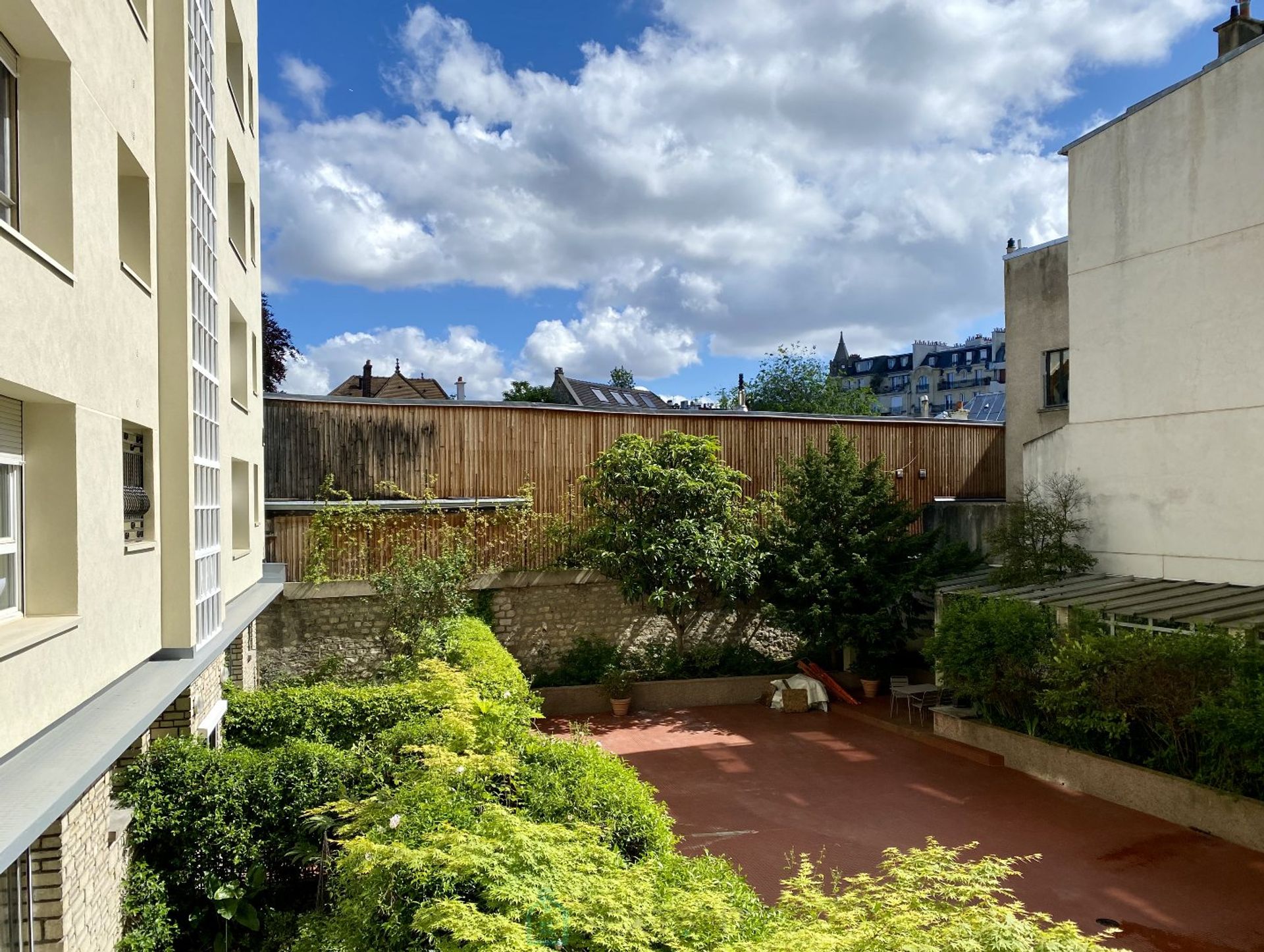 Osakehuoneisto sisään Neuilly-sur-Seine, Île-de-France 12863064