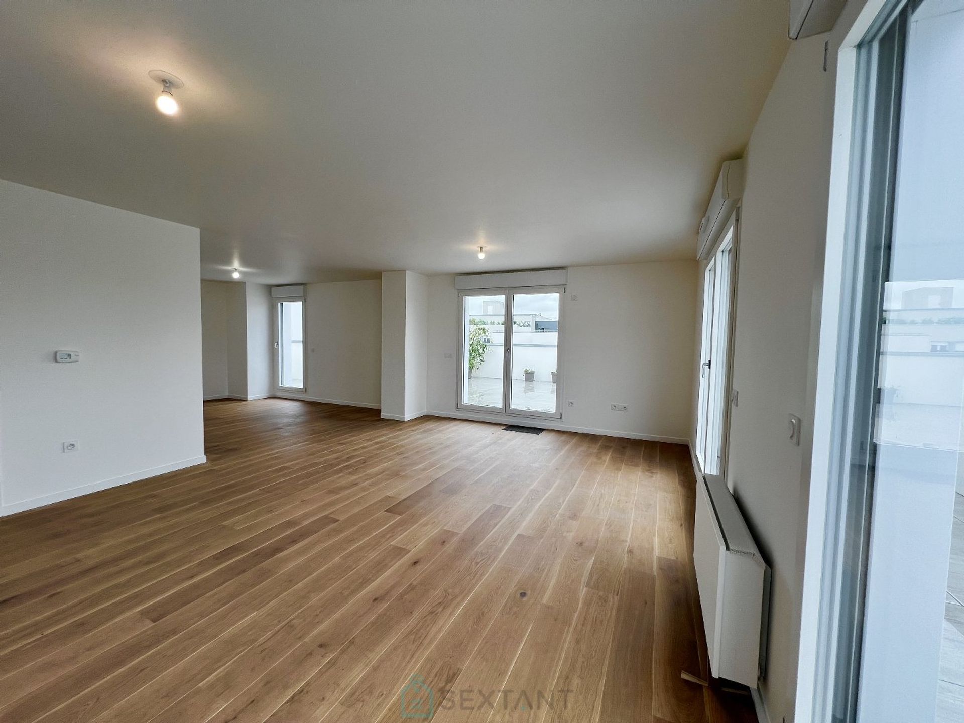 Condominio en Neuilly-sur-Seine, Île-de-France 12863085