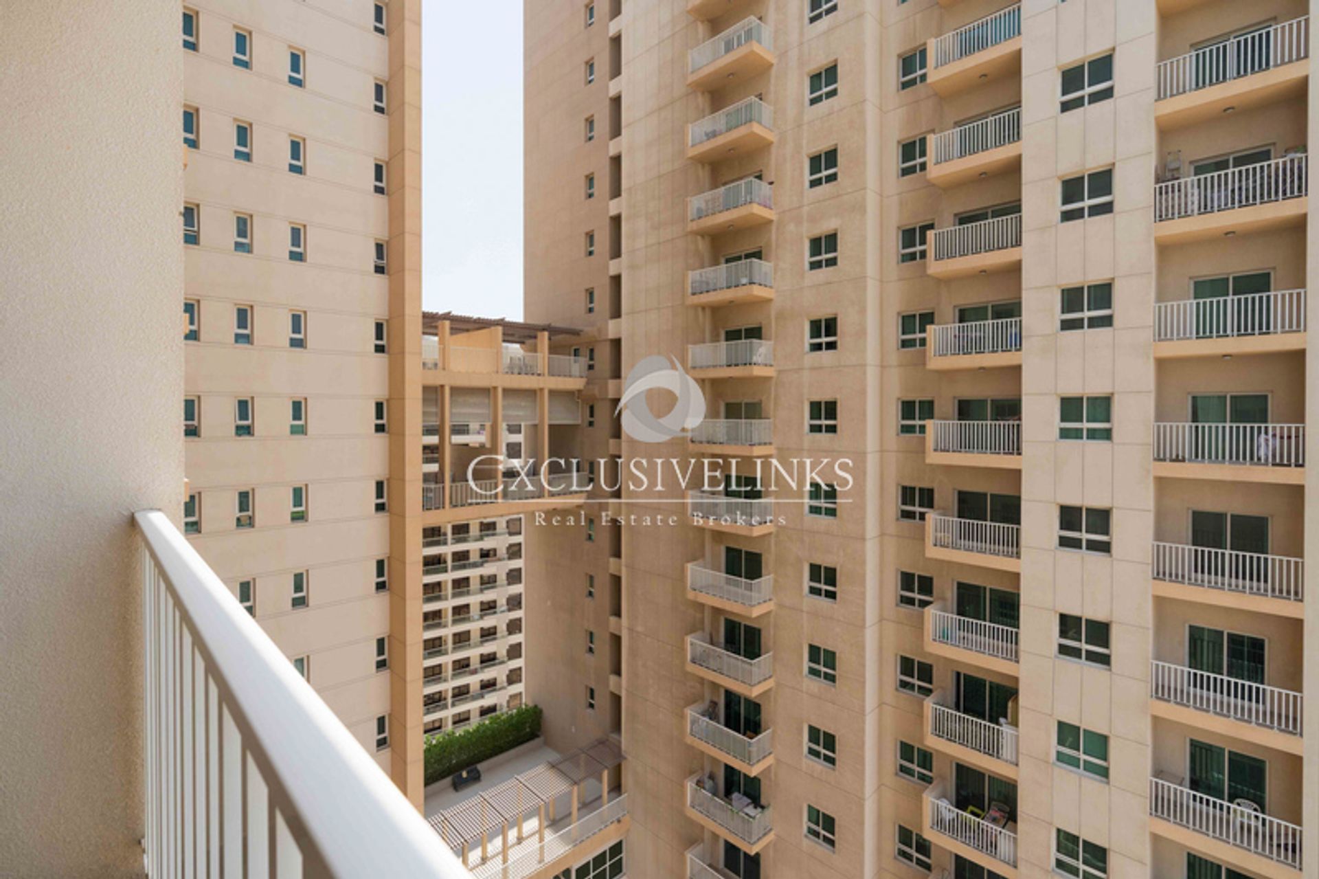 Condominium in Dubai, Dubai 12863394