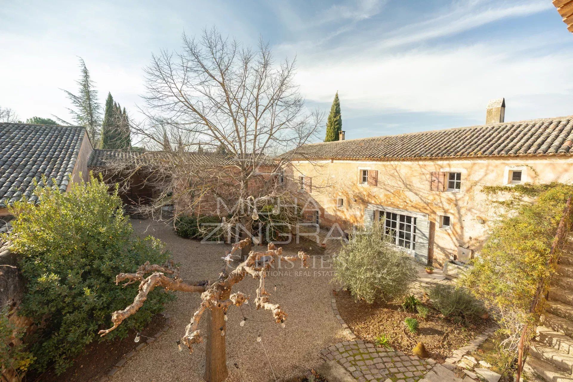 Autre dans Goult, Provence-Alpes-Cote d'Azur 12863643