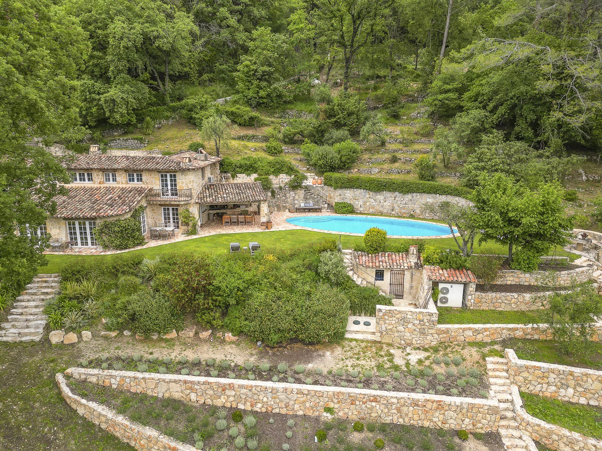 beboelse i Tourrettes-sur-Loup, Alpes-Maritimes 12863648