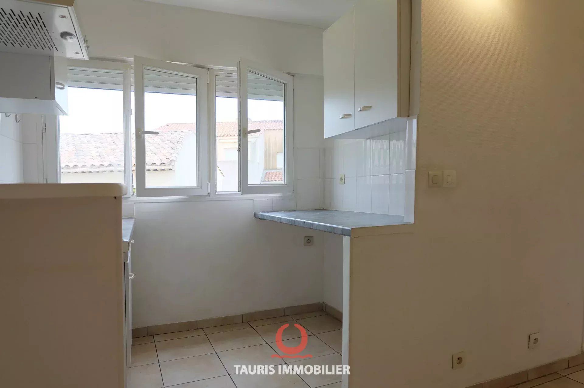 Кондоминиум в Martigues, Bouches-du-Rhône 12863699