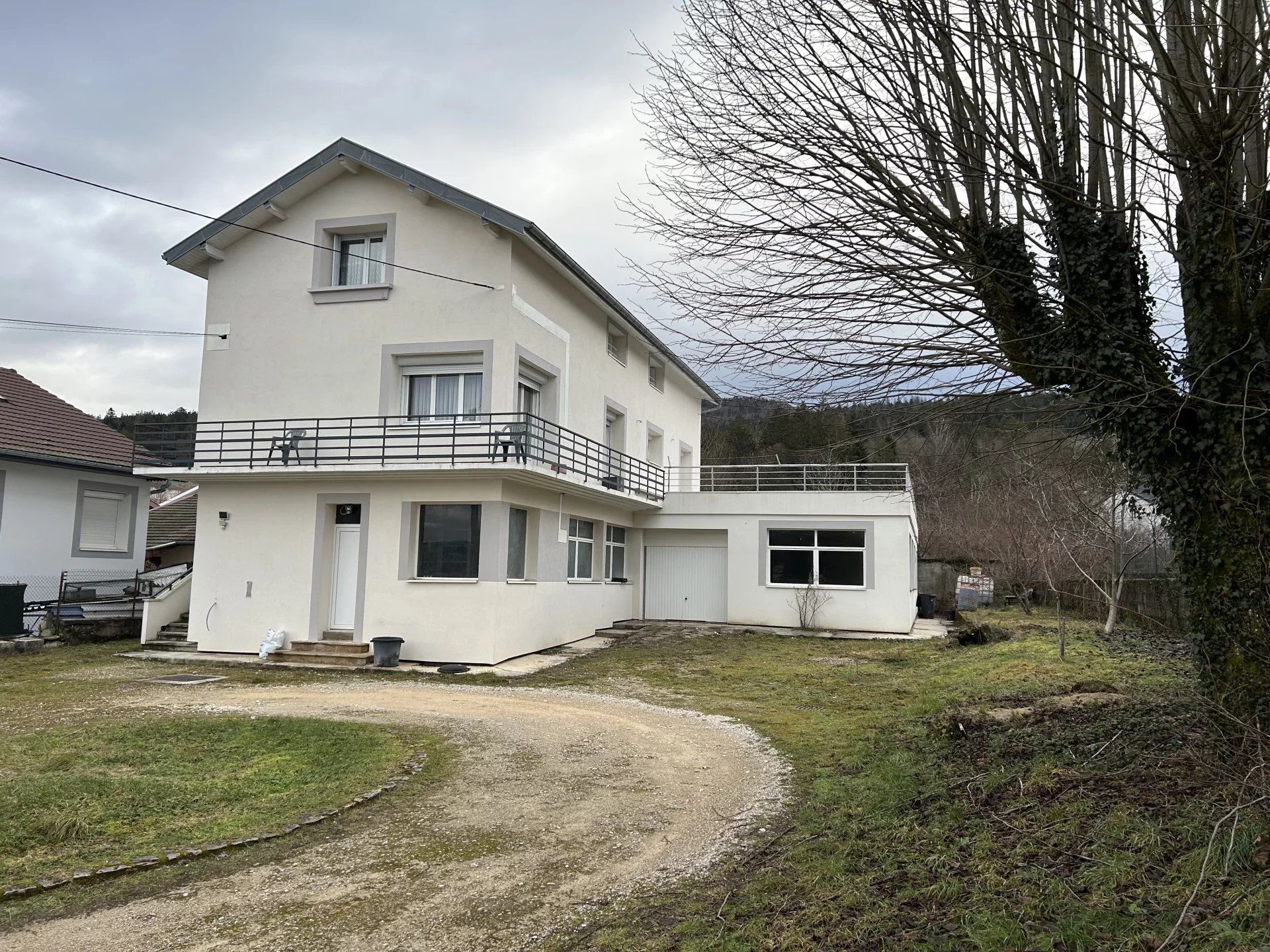 casa en Oyonnax, Ain 12863742