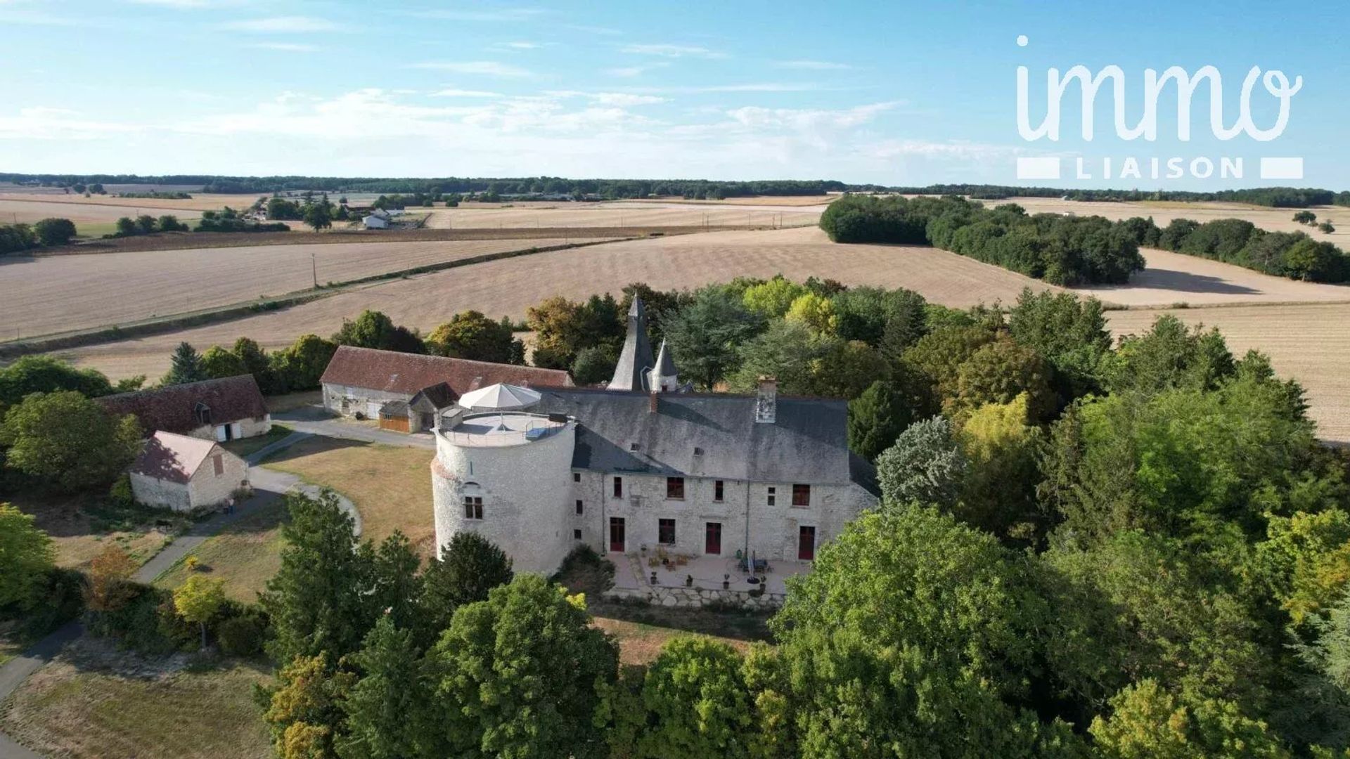 بيت في Vou, Indre-et-Loire 12863810