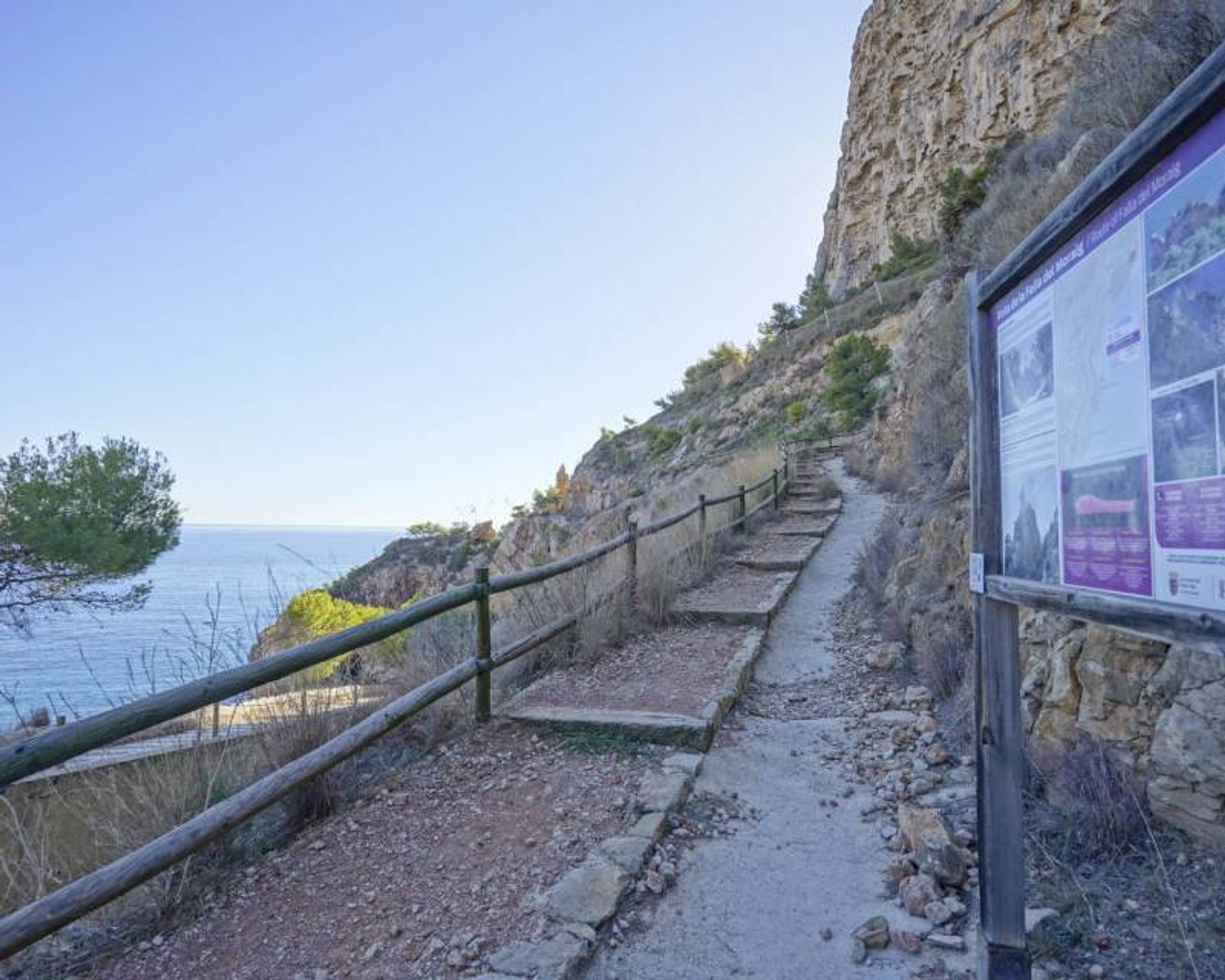 Rumah di El Poble Nou de Benitatxell, Comunidad Valenciana 12863998