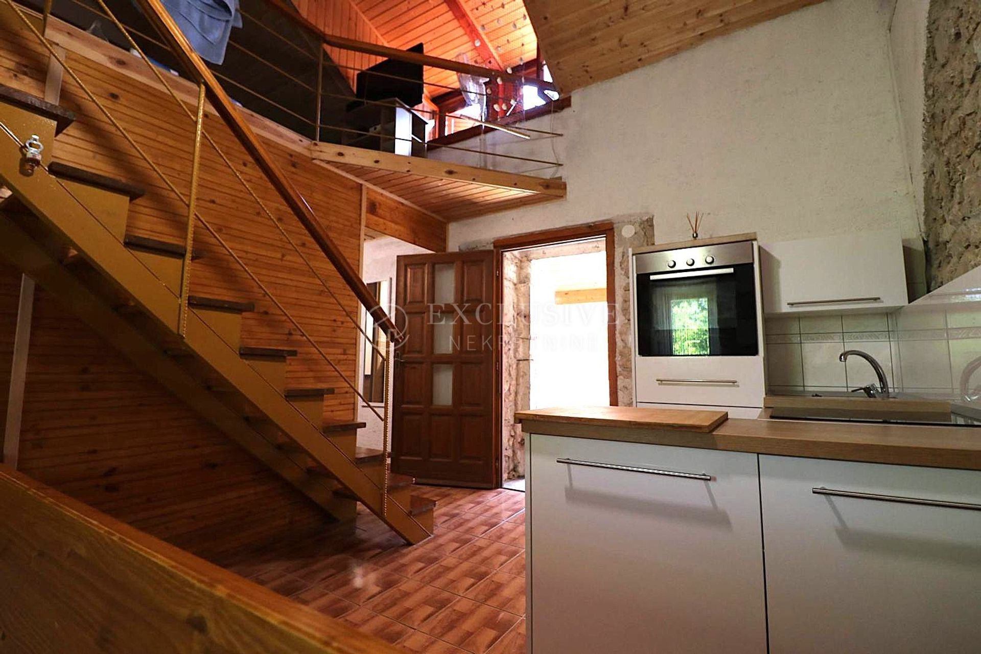 casa en Novi Vinodolski, Primorje-Gorski Kotar County 12864162