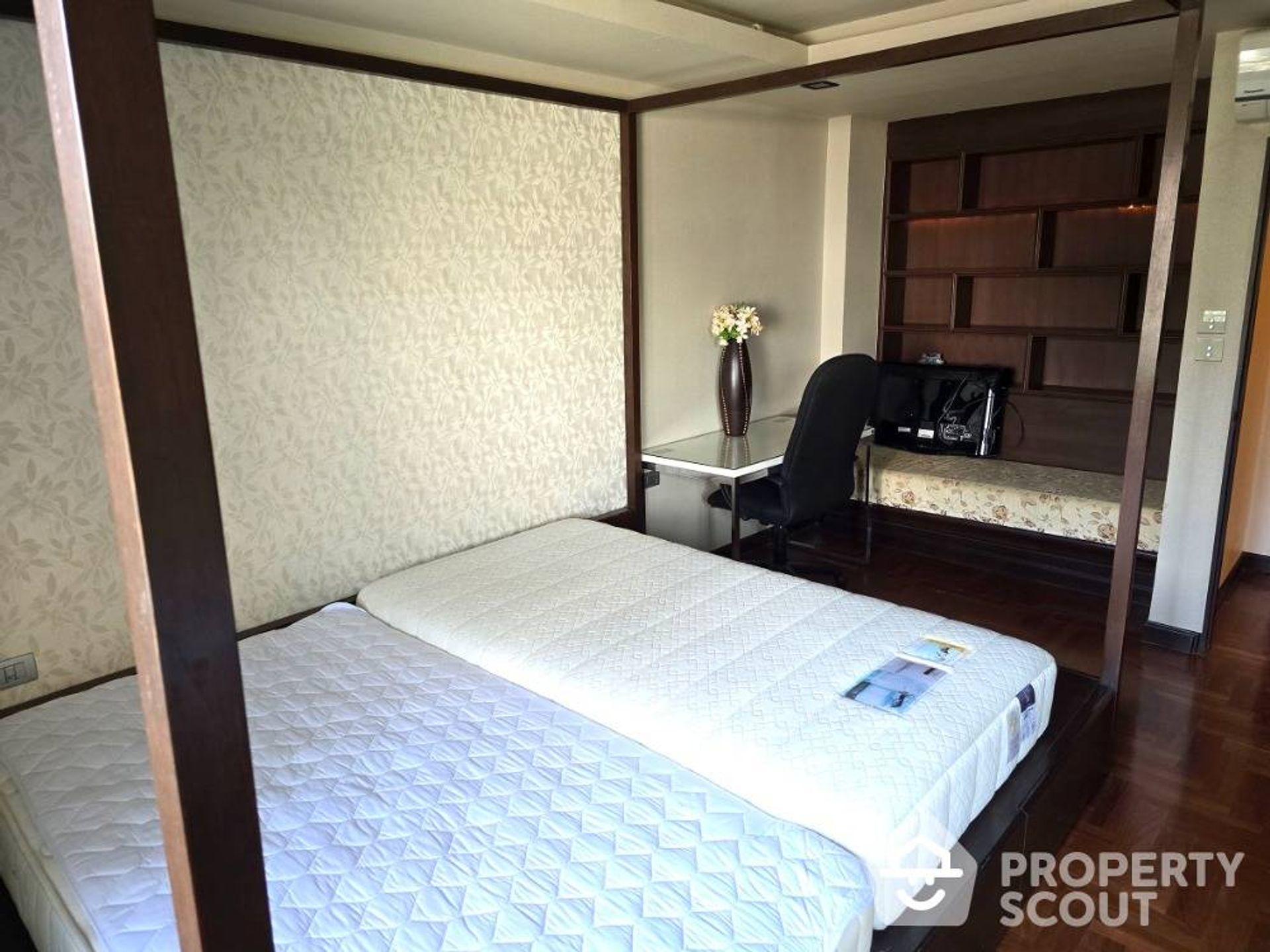 Квартира в , Krung Thep Maha Nakhon 12864214