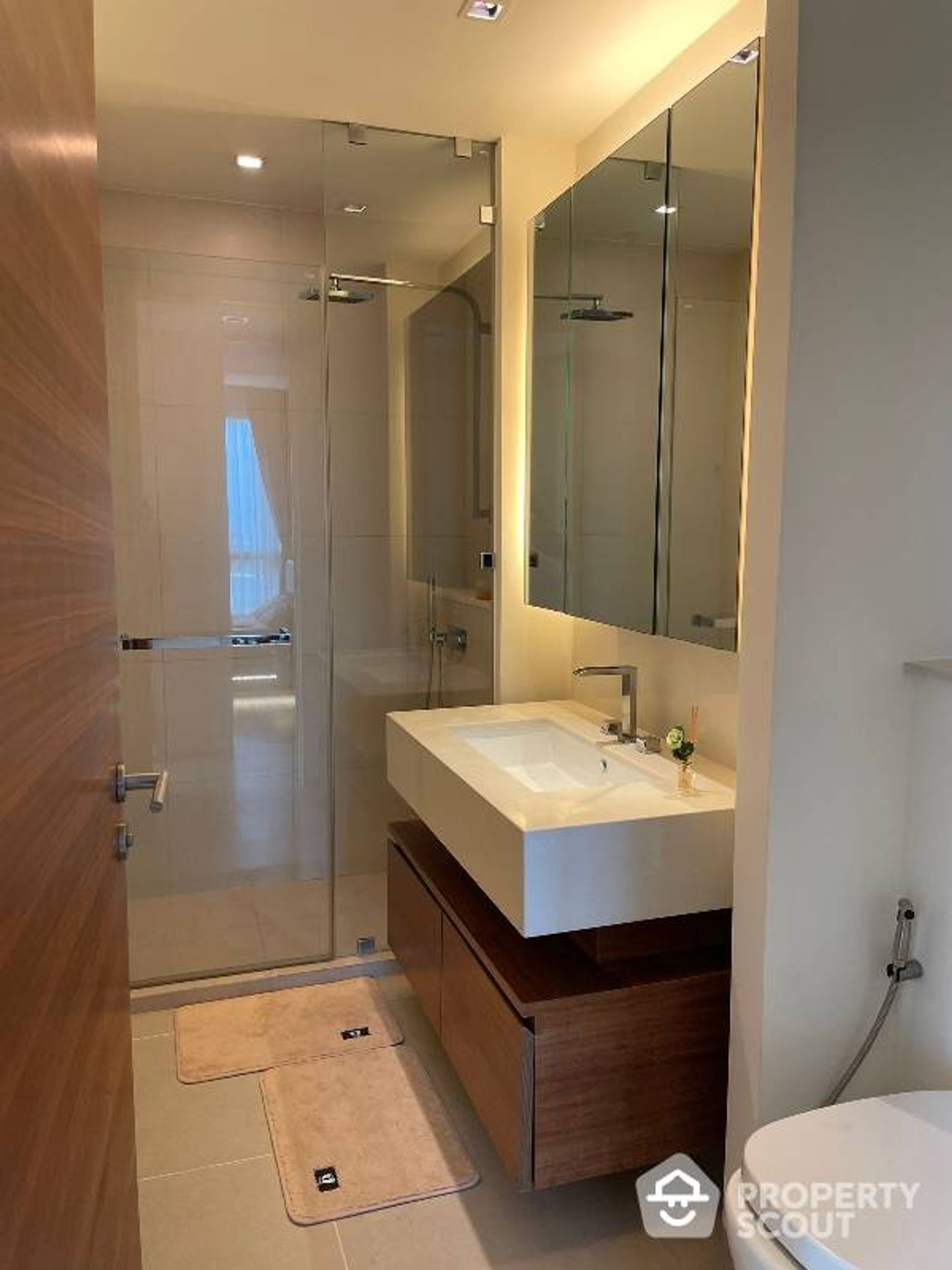 Condominium in , Krung Thep Maha Nakhon 12864220