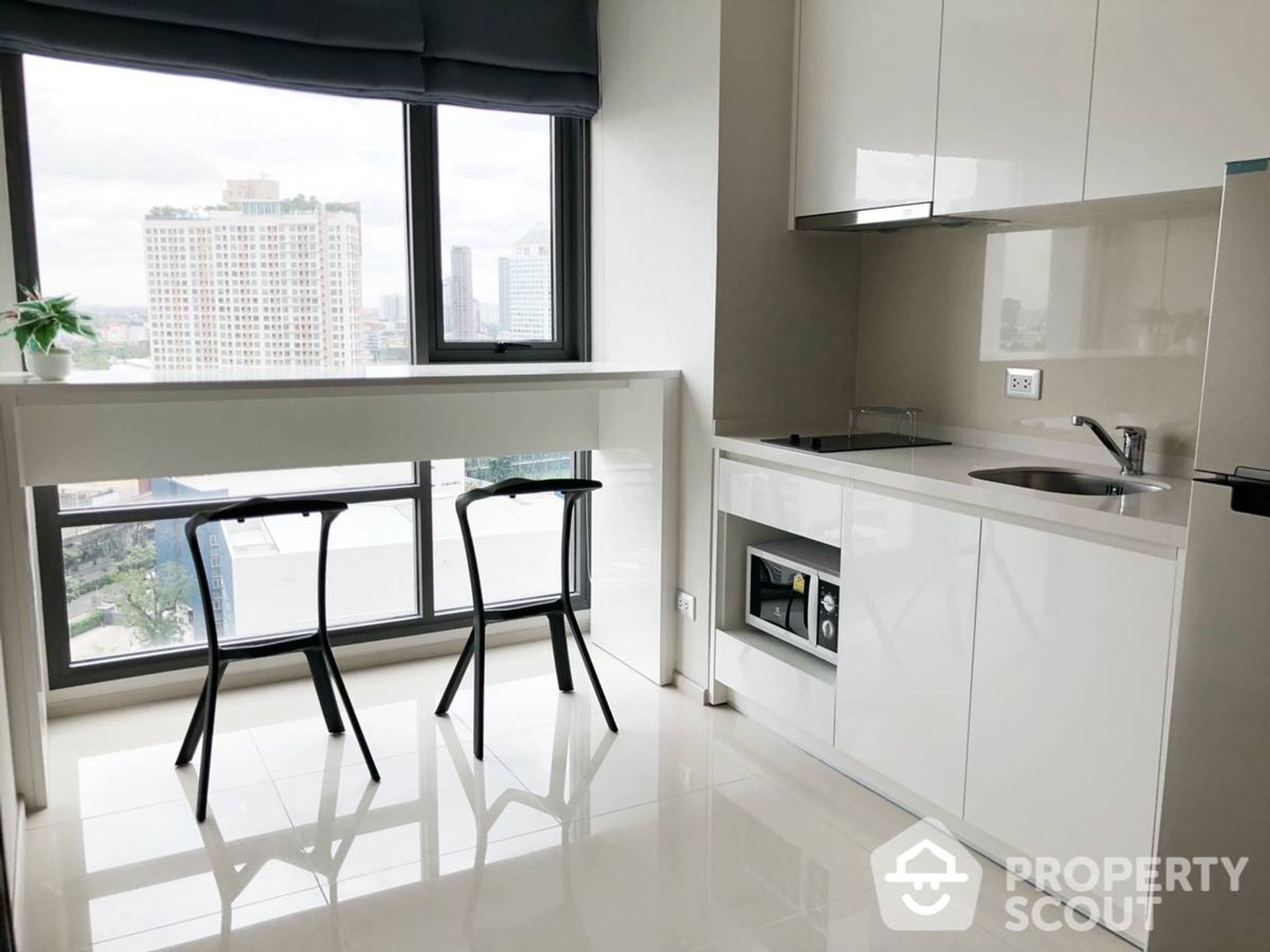 Condominio nel Wattana, Krung Thep Maha Nakhon 12864225