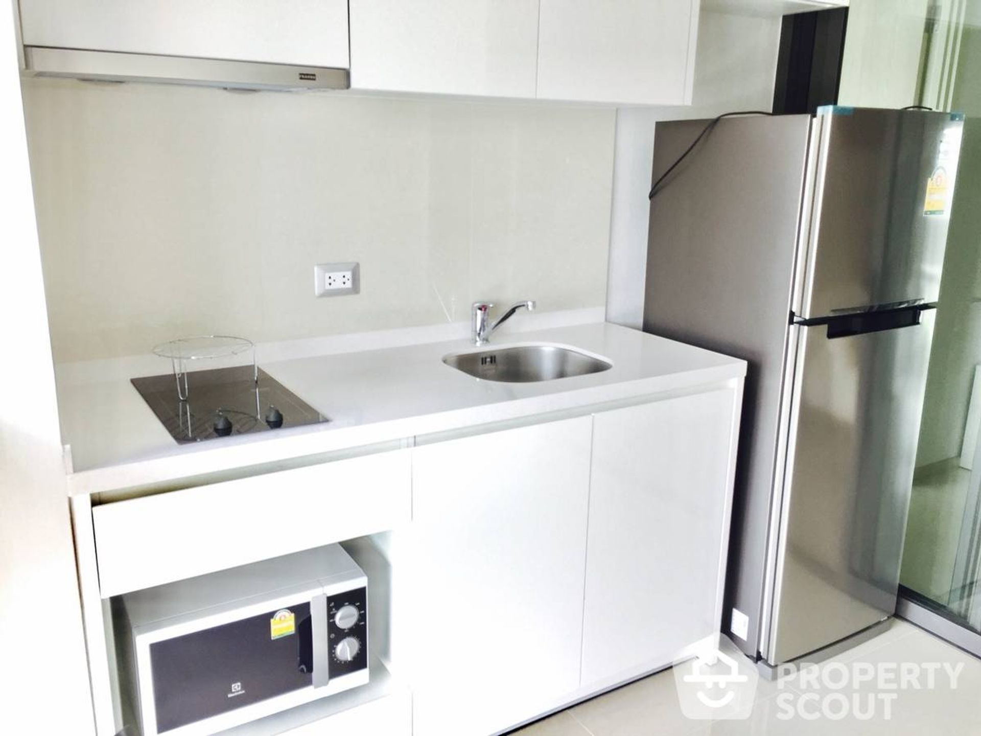 Condominio nel Wattana, Krung Thep Maha Nakhon 12864225