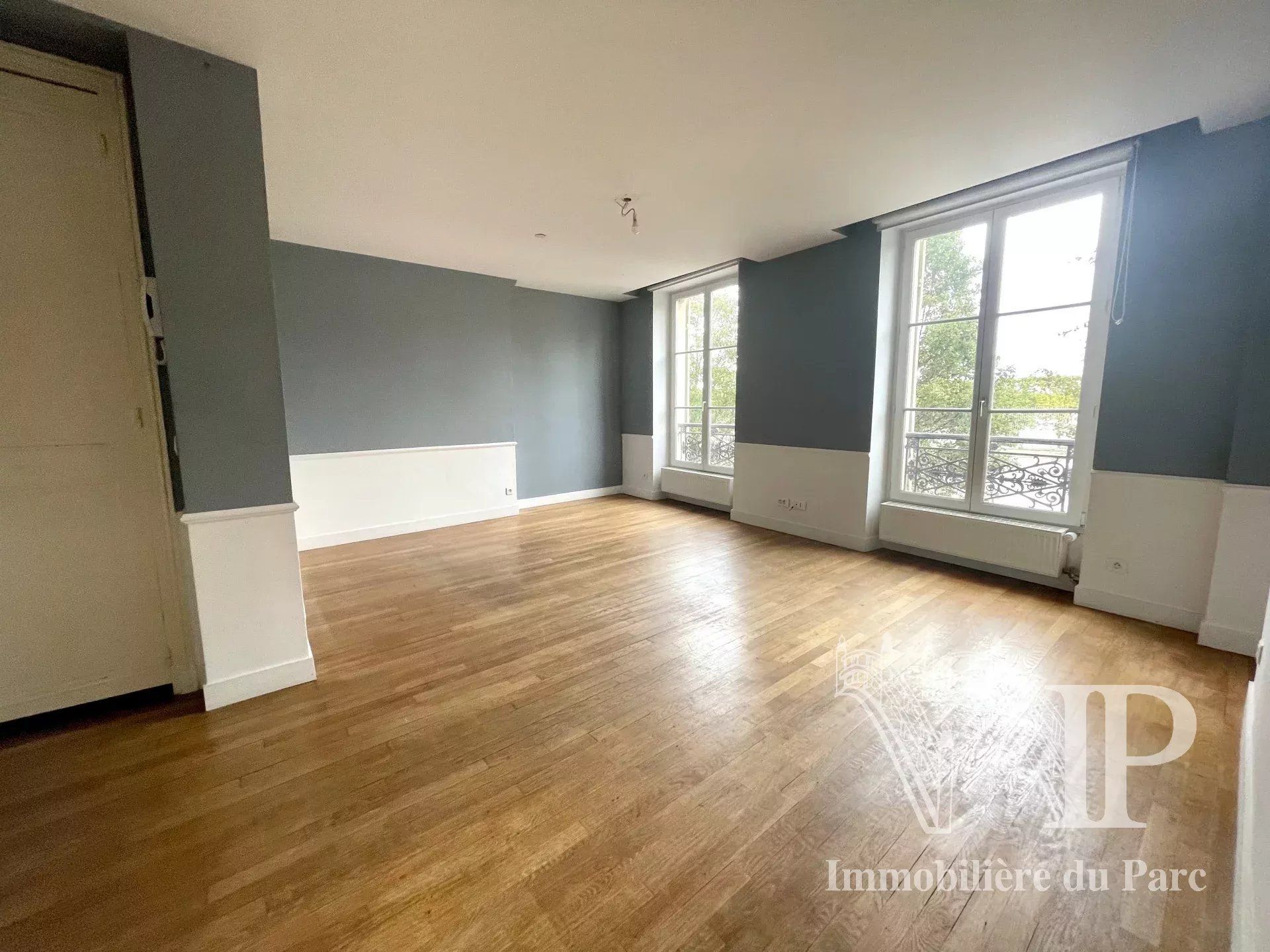 Condominio en Saint-Germain-en-Laye, Isla de Francia 12864379