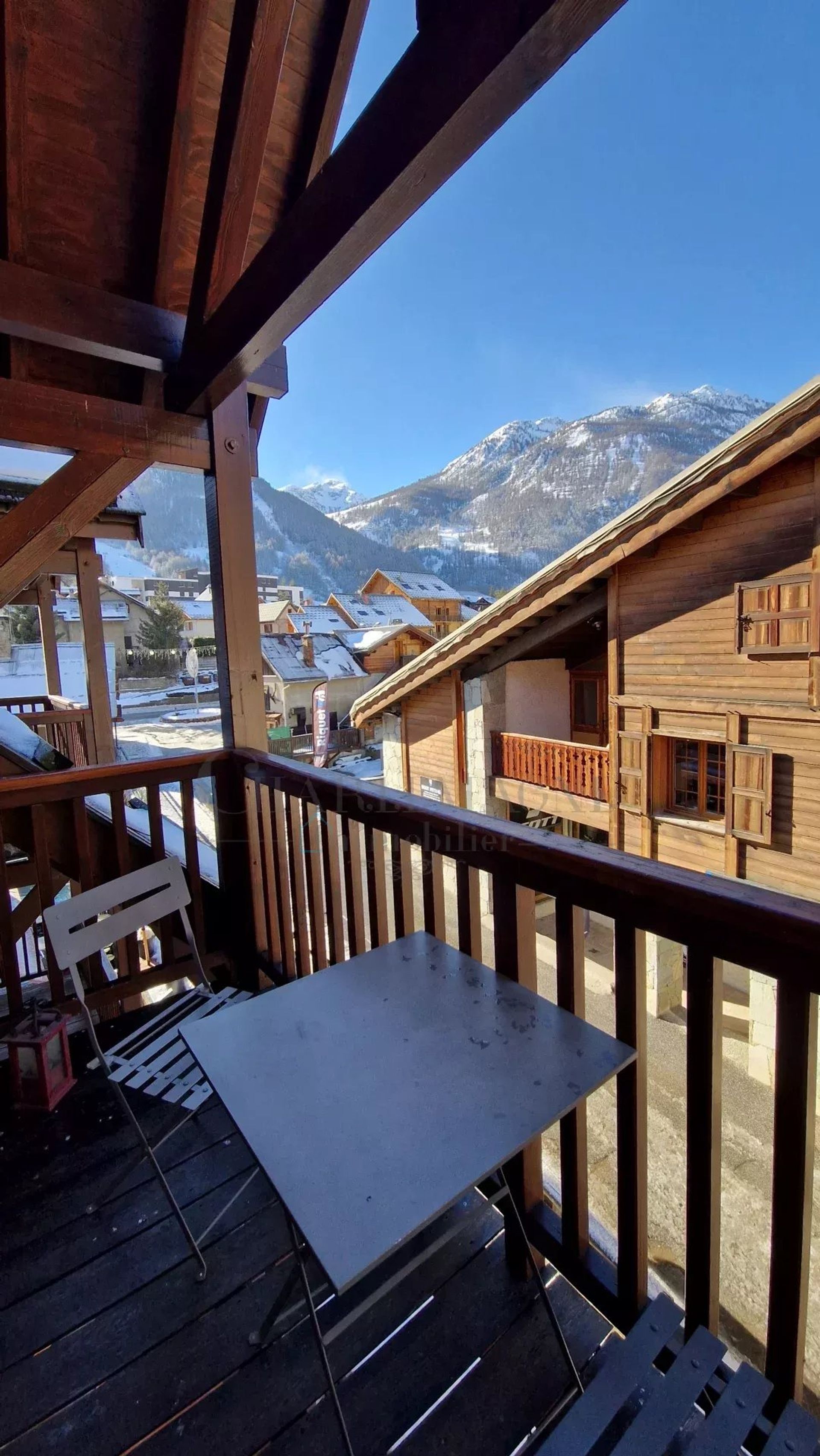 Condominio nel La Salle-les-Alpes, Hautes-Alpes 12864444