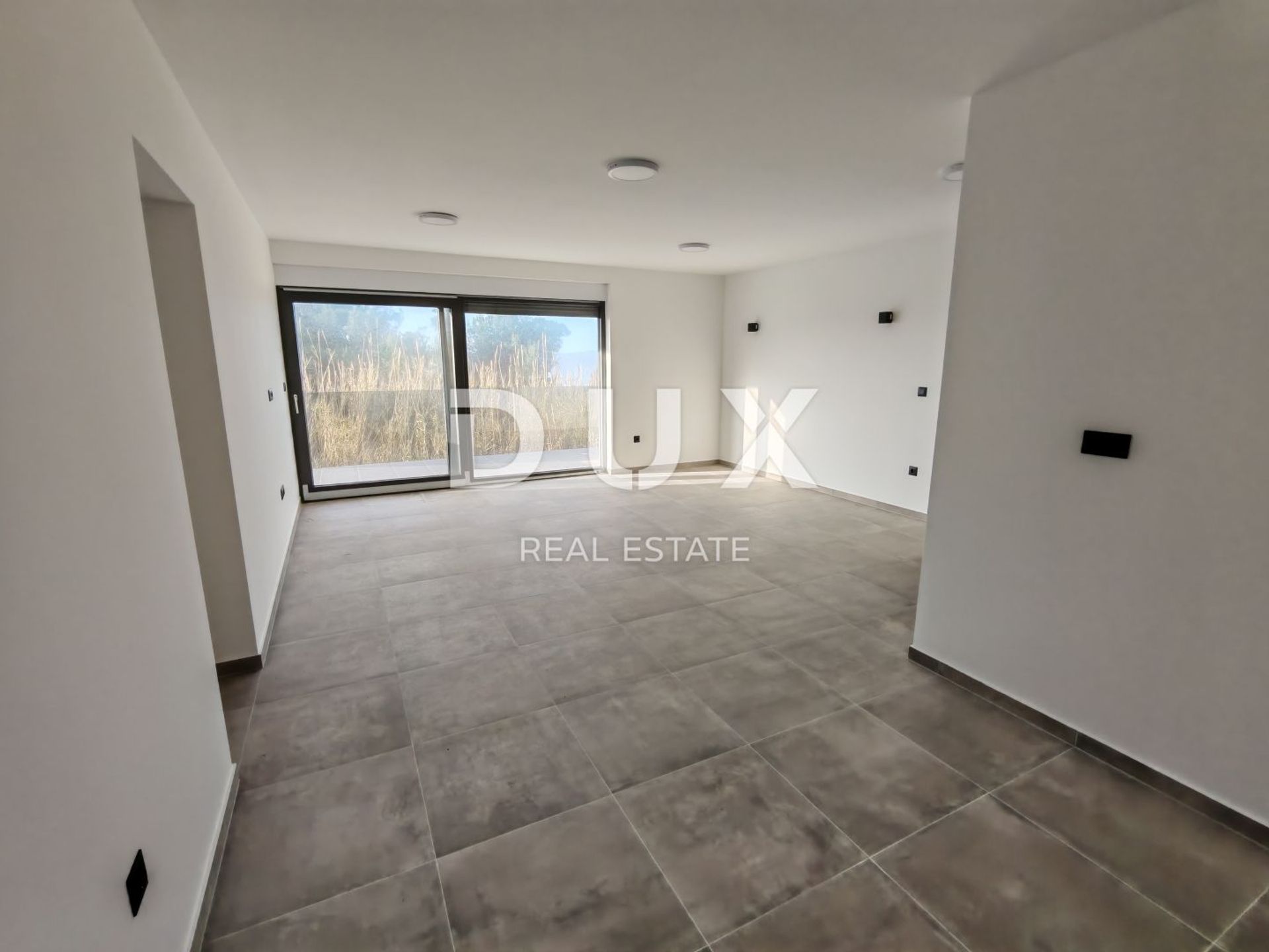 Condominio en Privlaka, Zadarska Županija 12864592