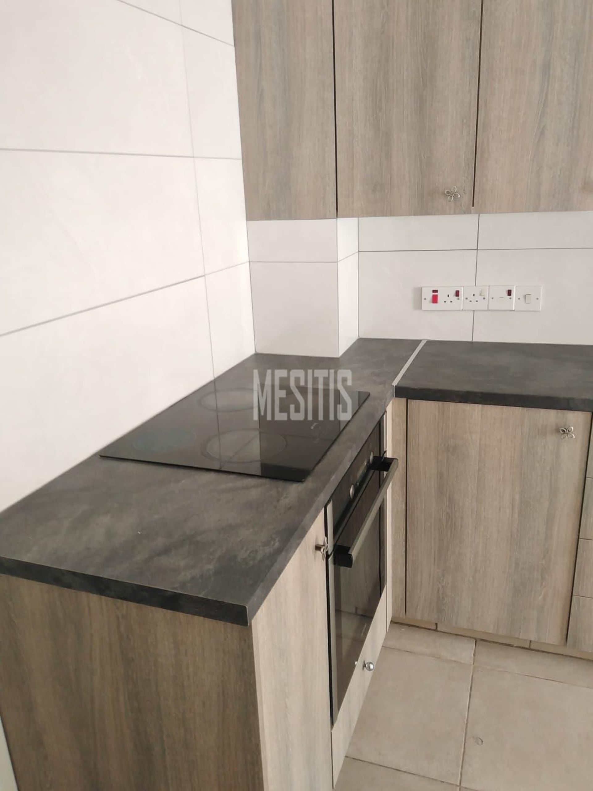 Condominio en Nicosia, Lefkosia 12864701