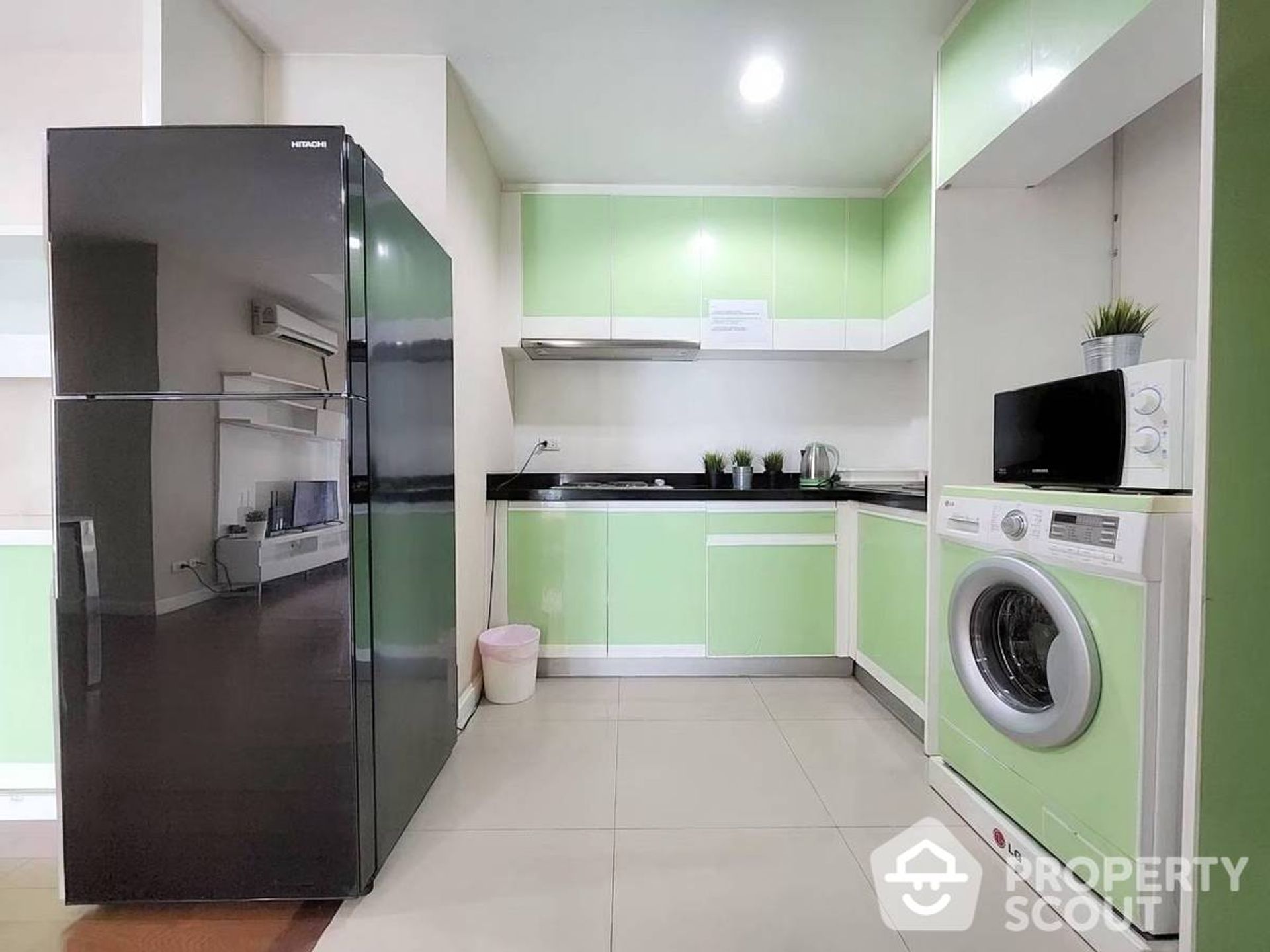 Condominium in Ban Na Song, Krung Thep Maha Nakhon 12864913