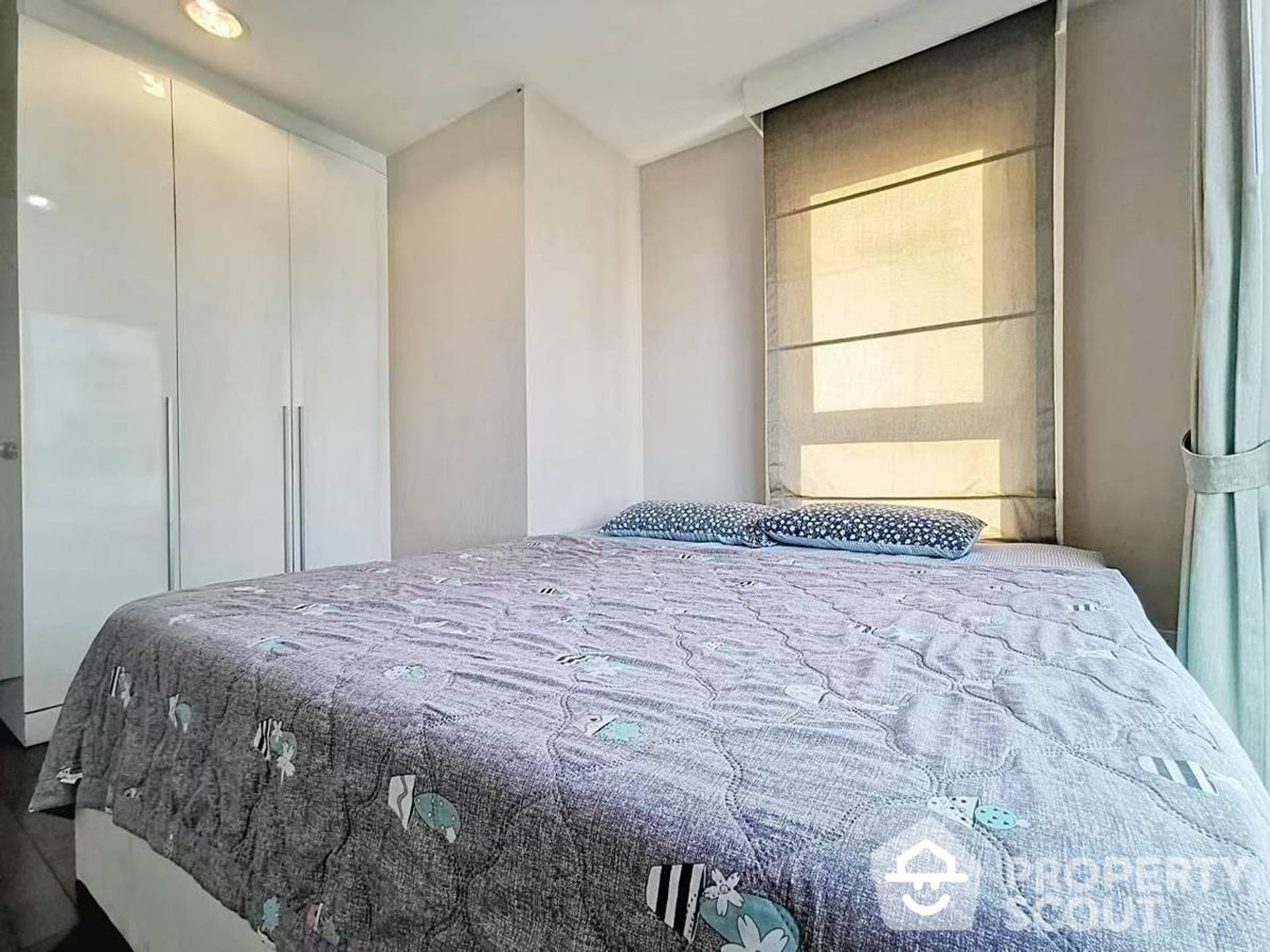 Condominium in Ban Na Song, Krung Thep Maha Nakhon 12864913