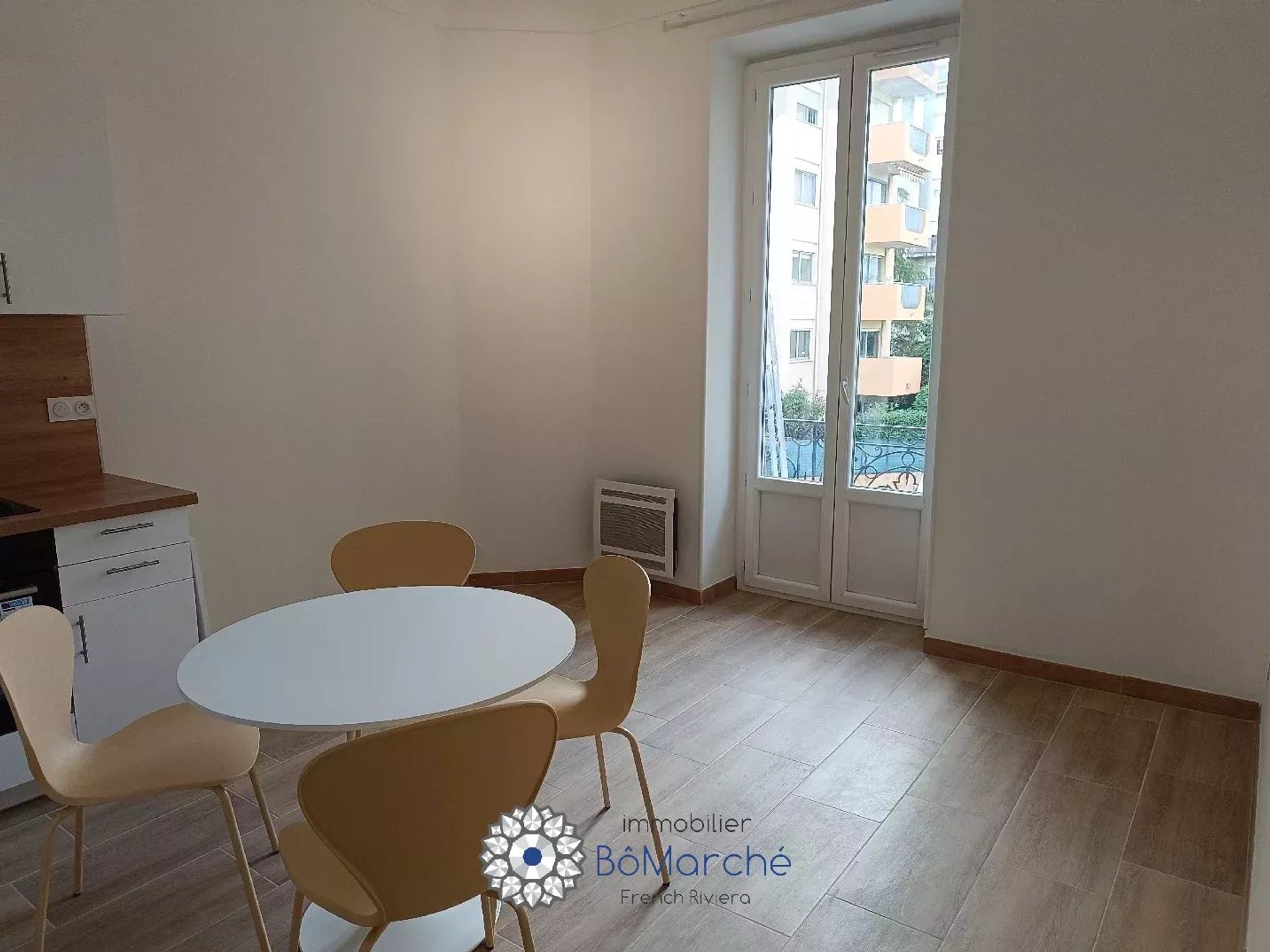 Condominium in Nice, Alpes-Maritimes 12865102