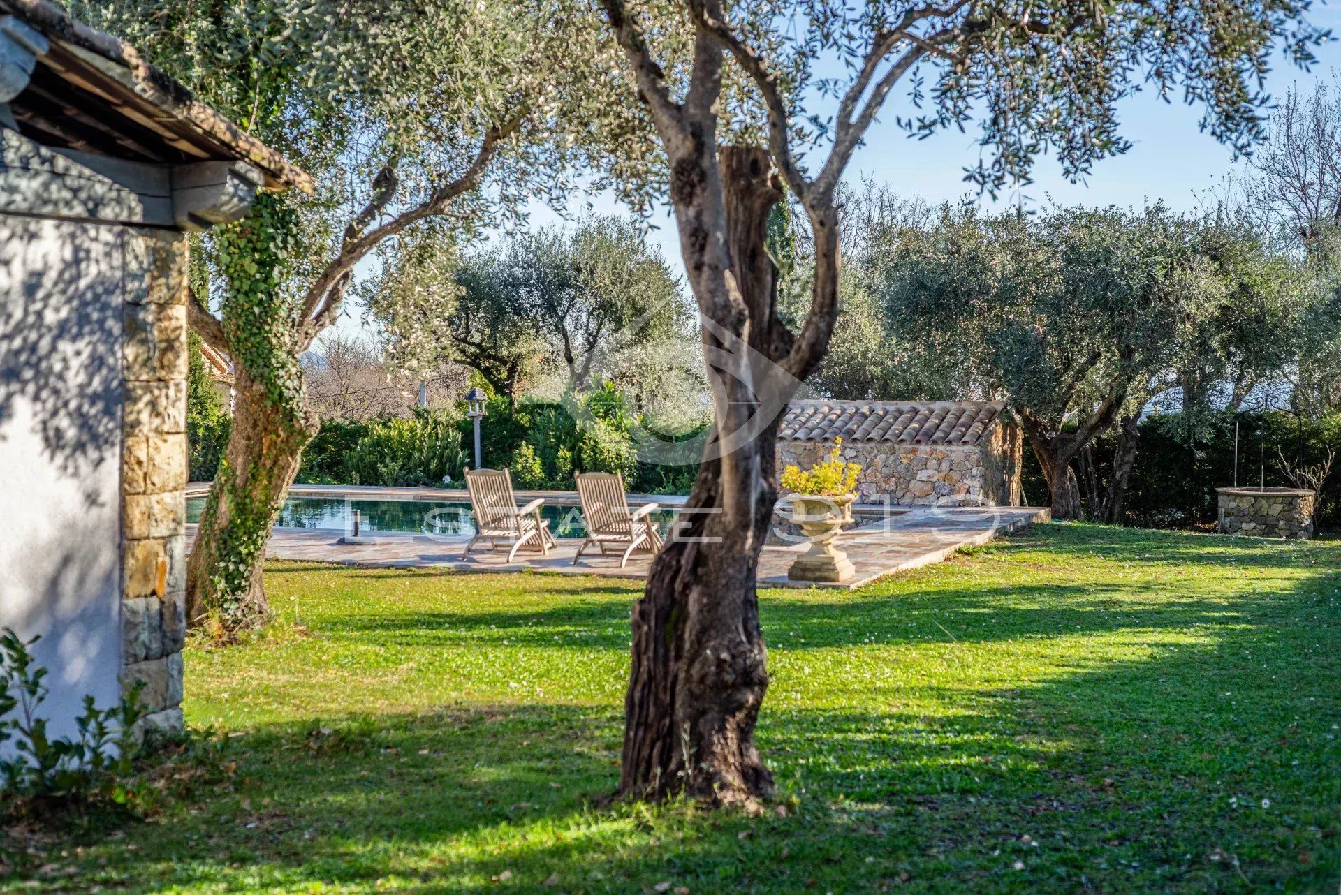 Haus im Châteauneuf-Grasse, Alpes-Maritimes 12865105