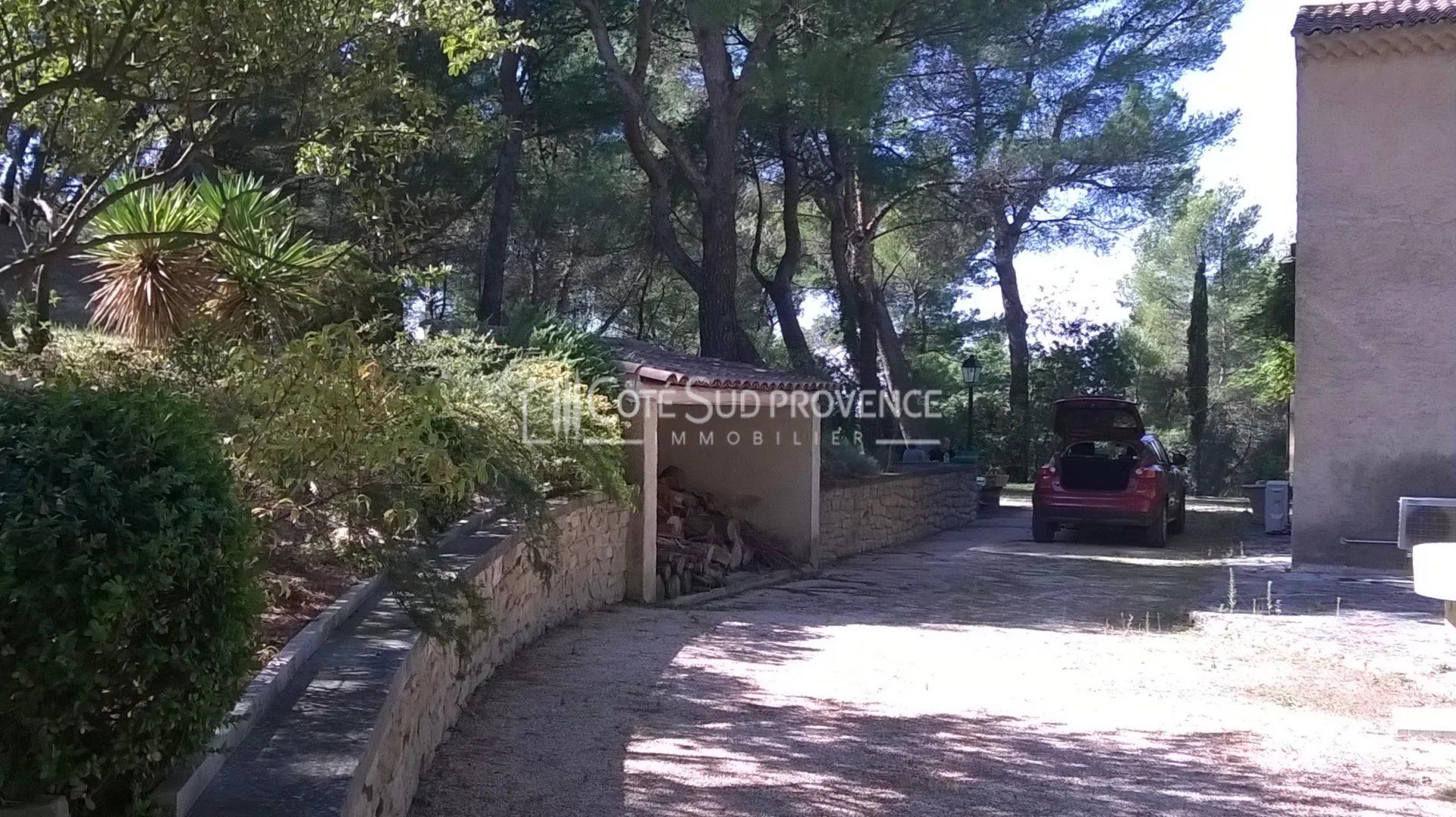 Haus im Carpentras, Provence-Alpes-Cote d'Azur 12865120