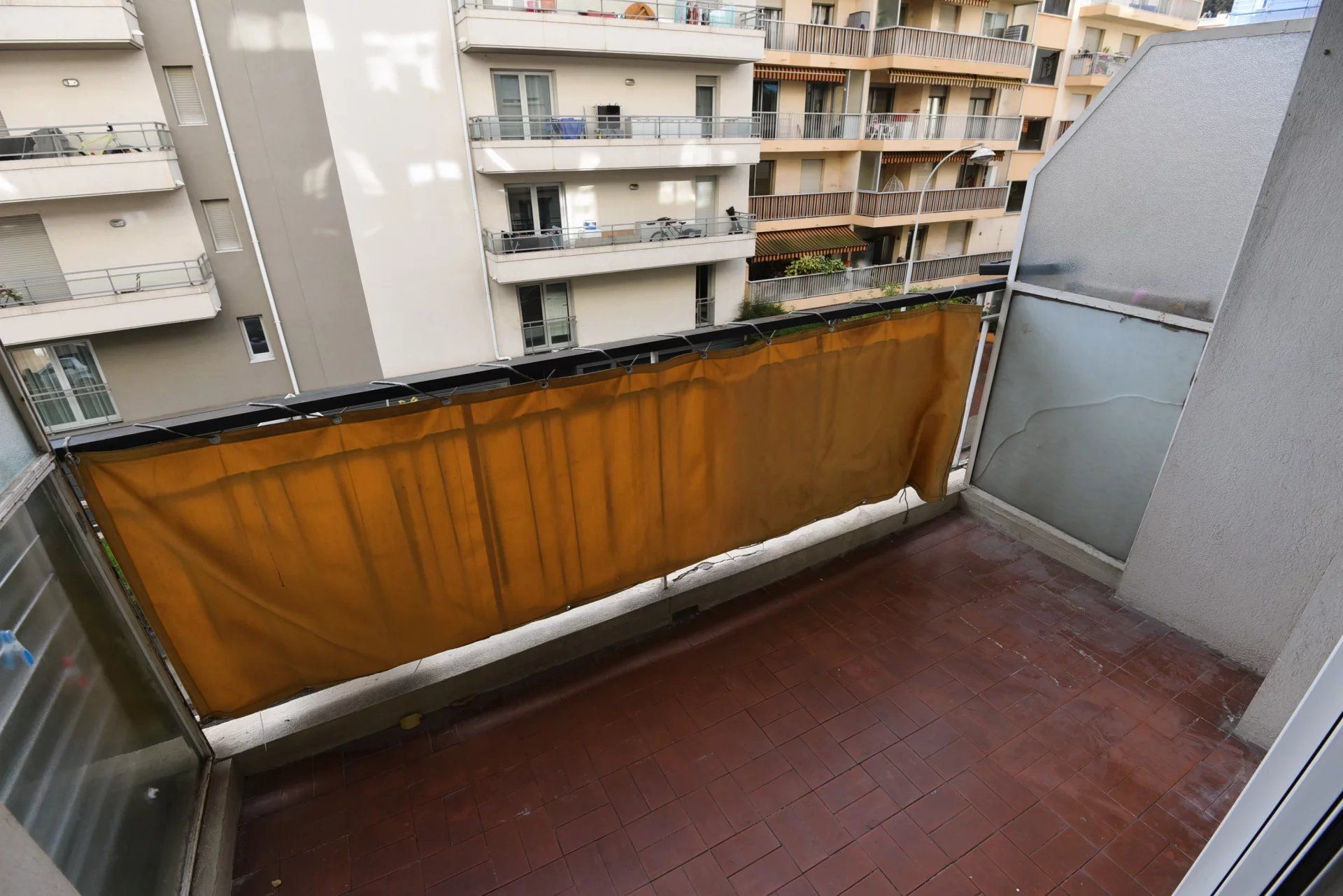 Condominium in Nice, Provence-Alpes-Cote d'Azur 12865122