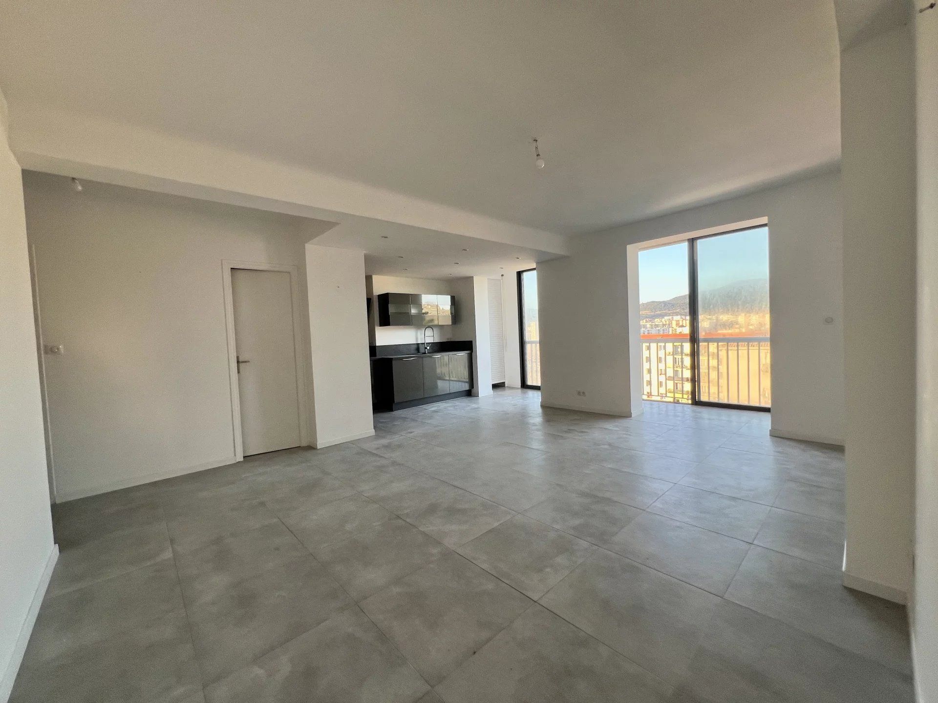 Condominio en Ajaccio, Corse-du-Sud 12865160