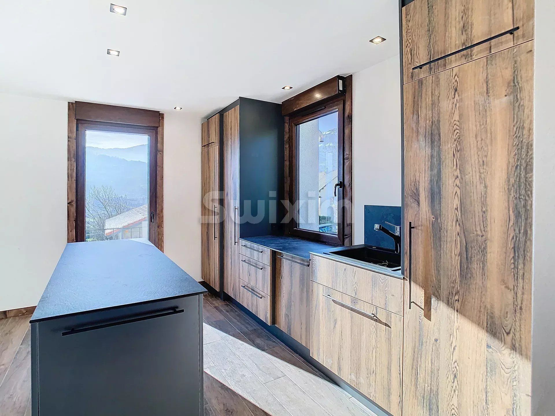 Condominio nel Sallanches, Haute-Savoie 12865168