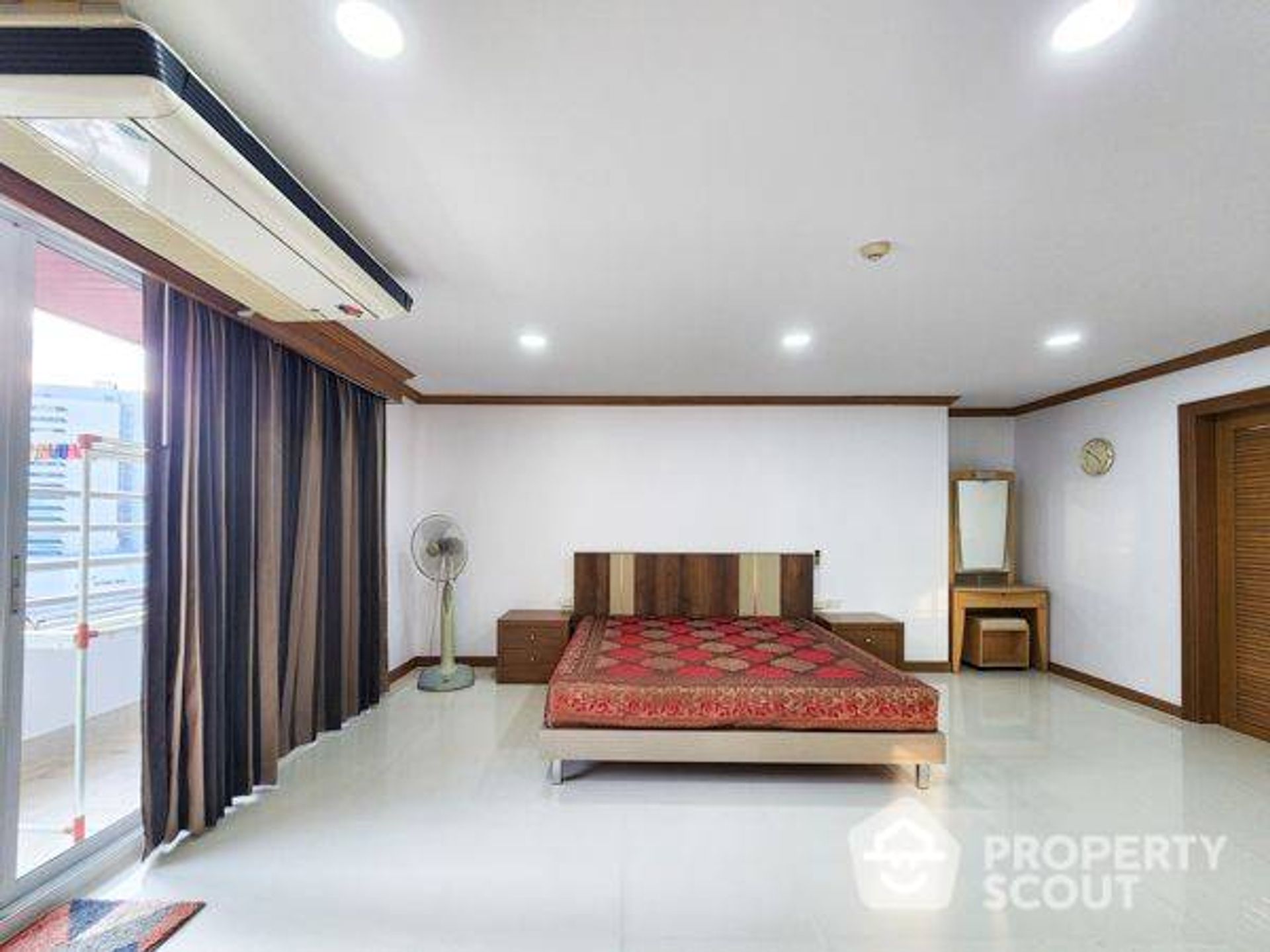 Condominium in , Krung Thep Maha Nakhon 12865467