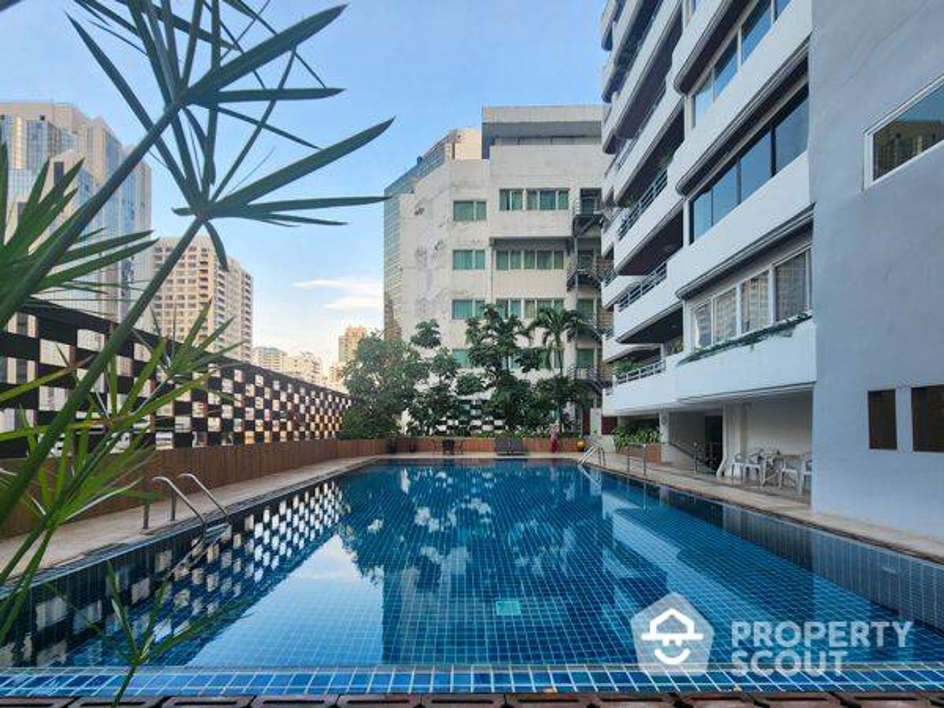 Condominium in , Krung Thep Maha Nakhon 12865467