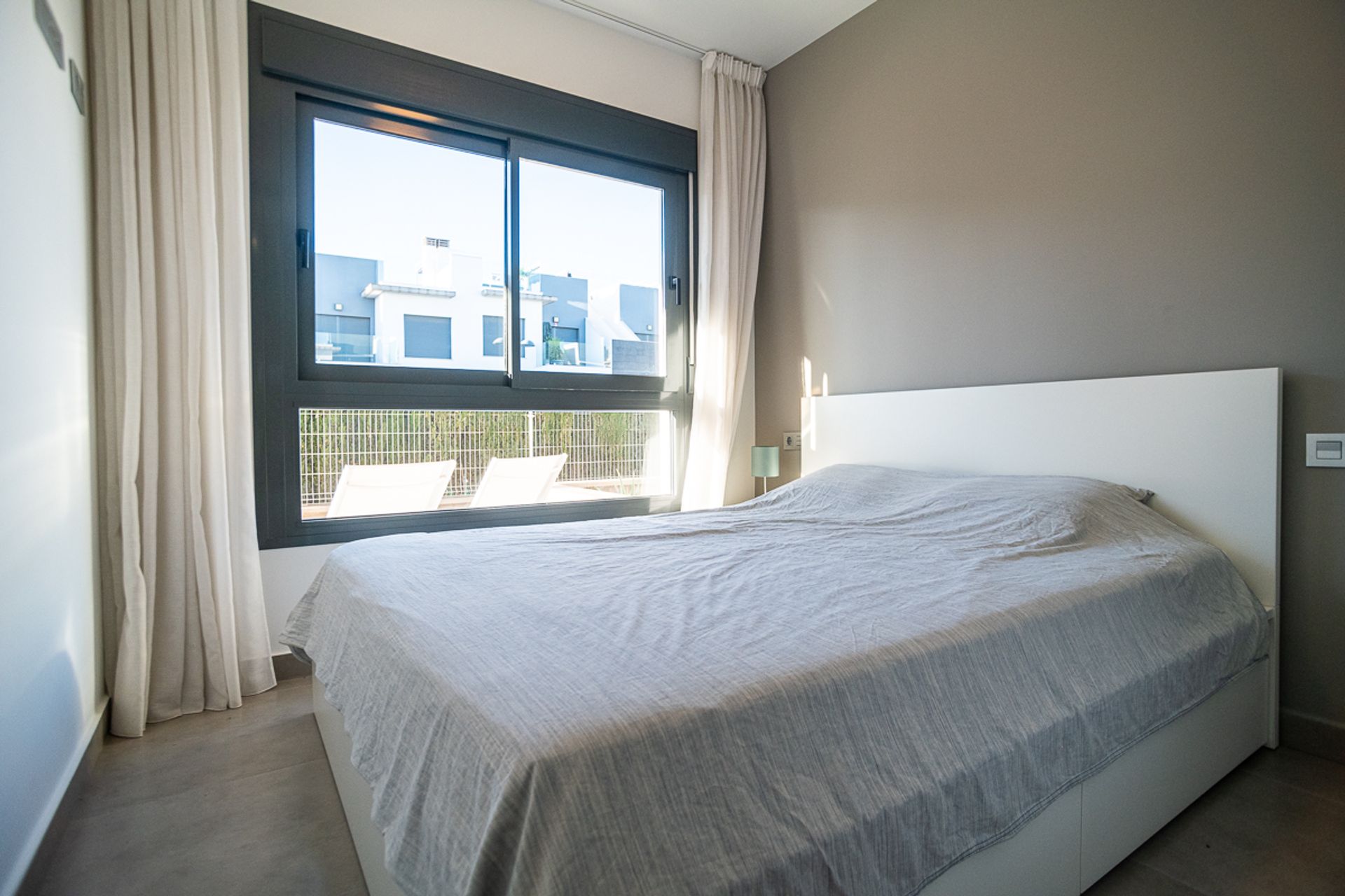 Condominium dans Pilar de la Horadada, Valencian Community 12865479