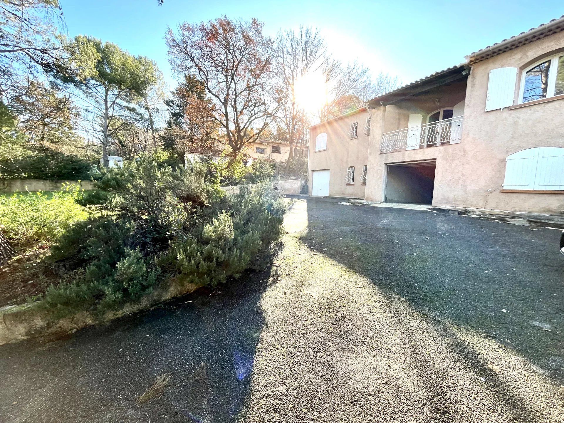 loger dans Châteauneuf-le-Rouge, Bouches-du-Rhône 12865681