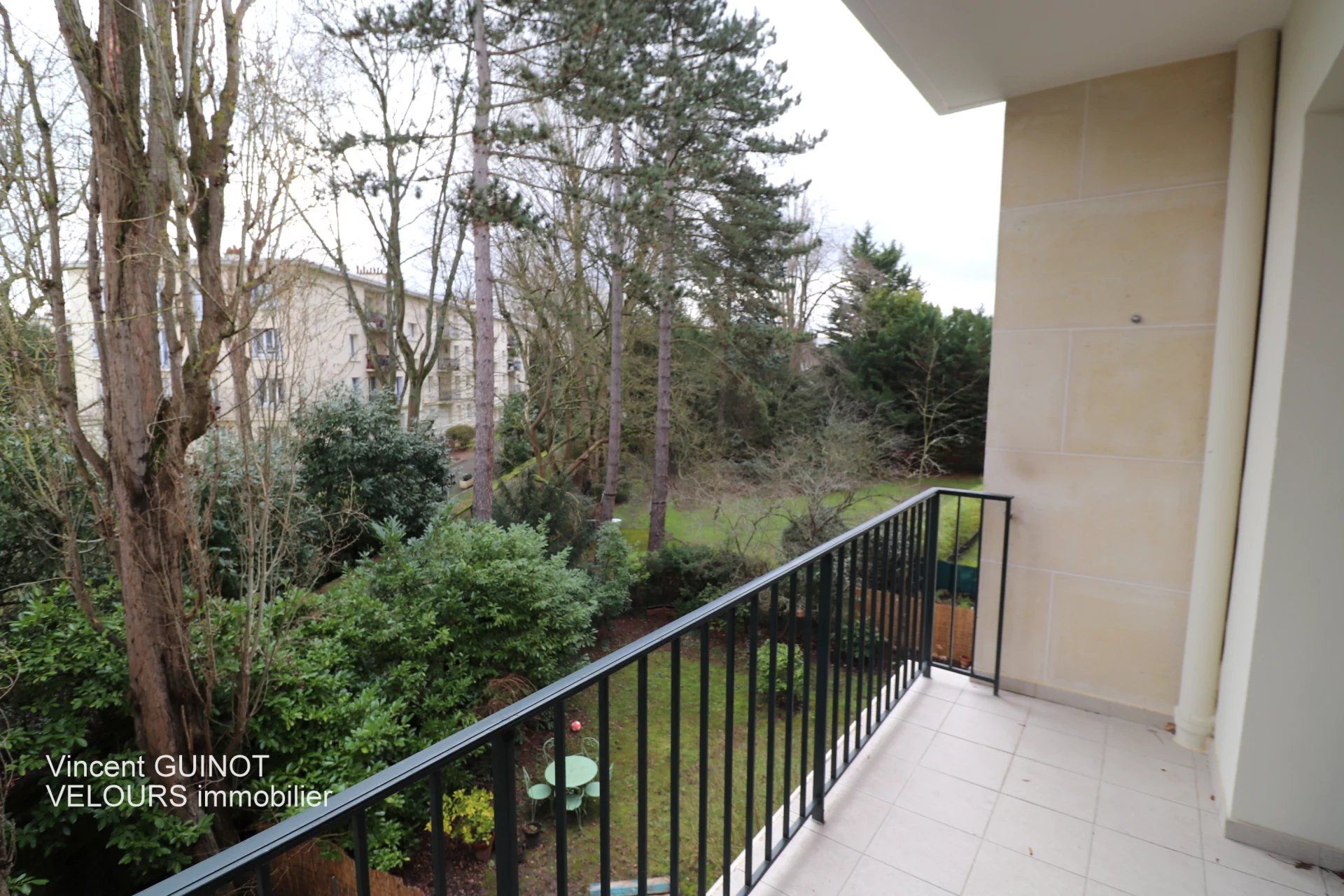 Condominium in Achères, Ile-de-France 12865708