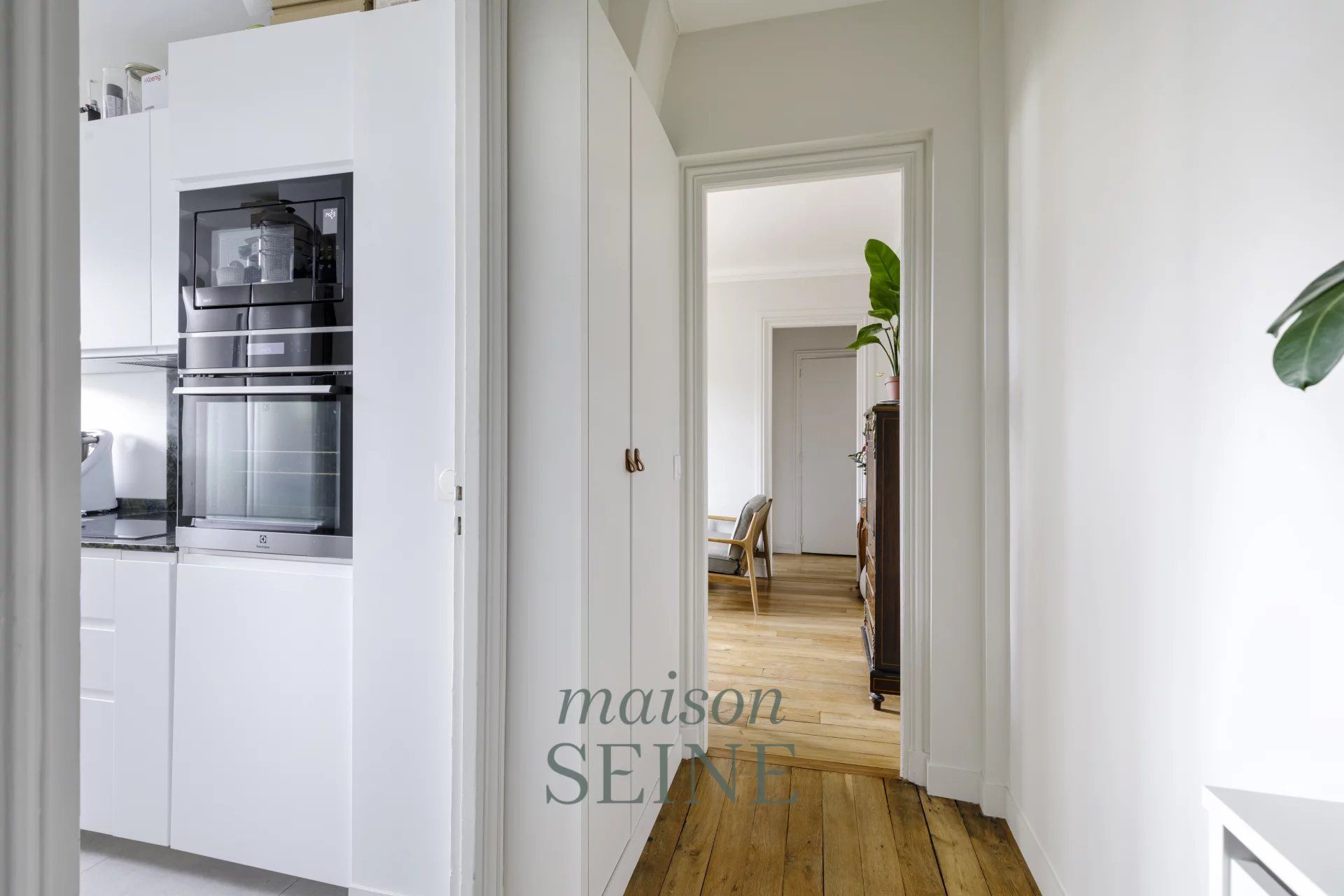 Condominium in Neuilly-sur-Seine, Ile-de-France 12865711