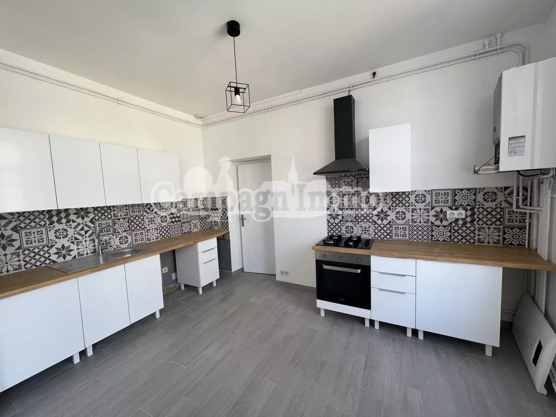 Condominium dans Tararé, Auvergne-Rhône-Alpes 12865729