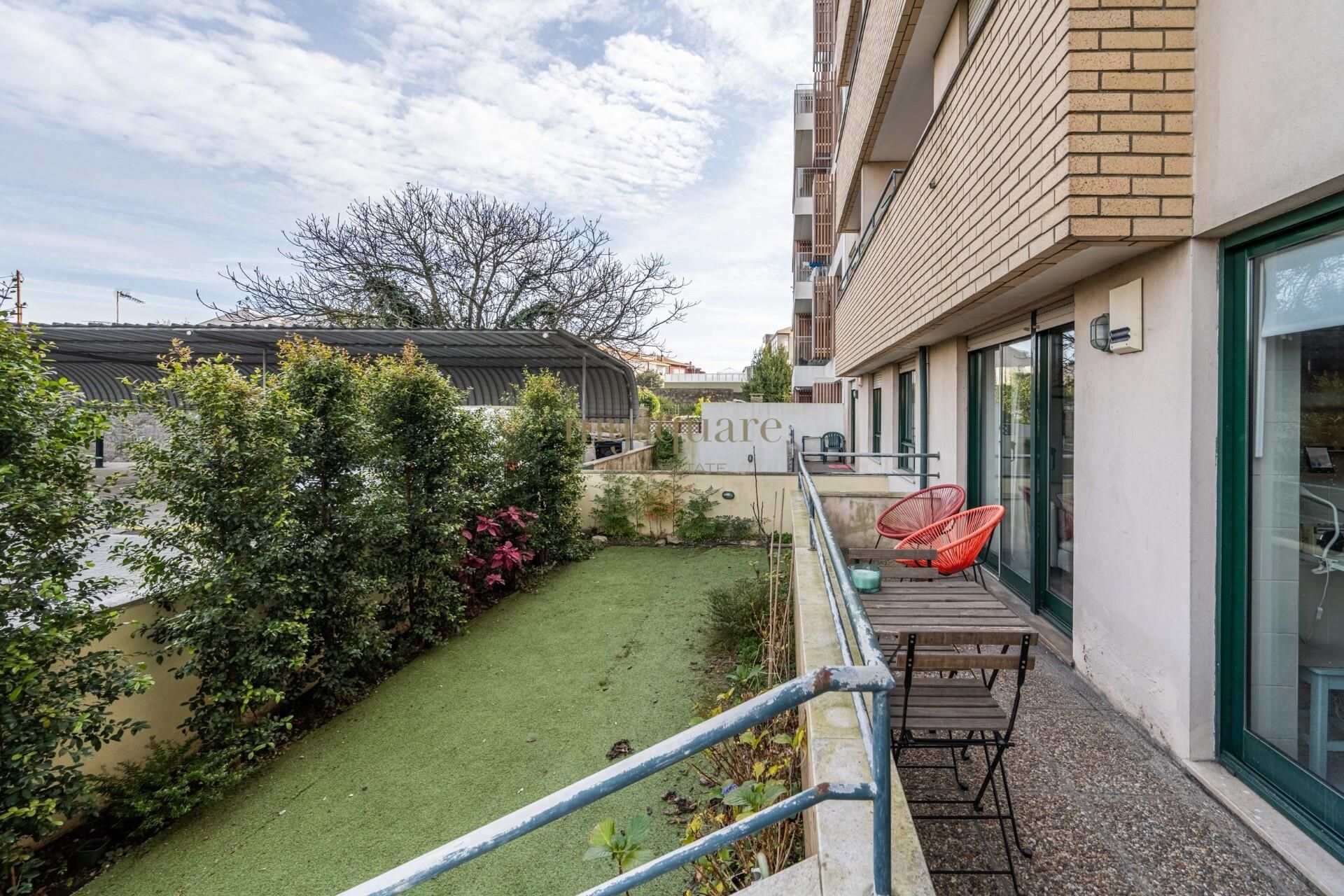 Condominium dans Pinheiro Manso, Porto 12865823