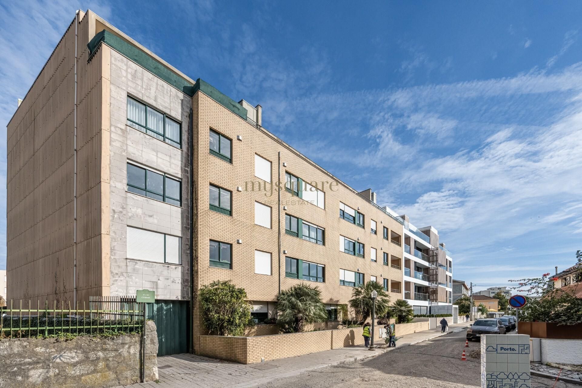 Condominio nel Porto, Porto District 12865823