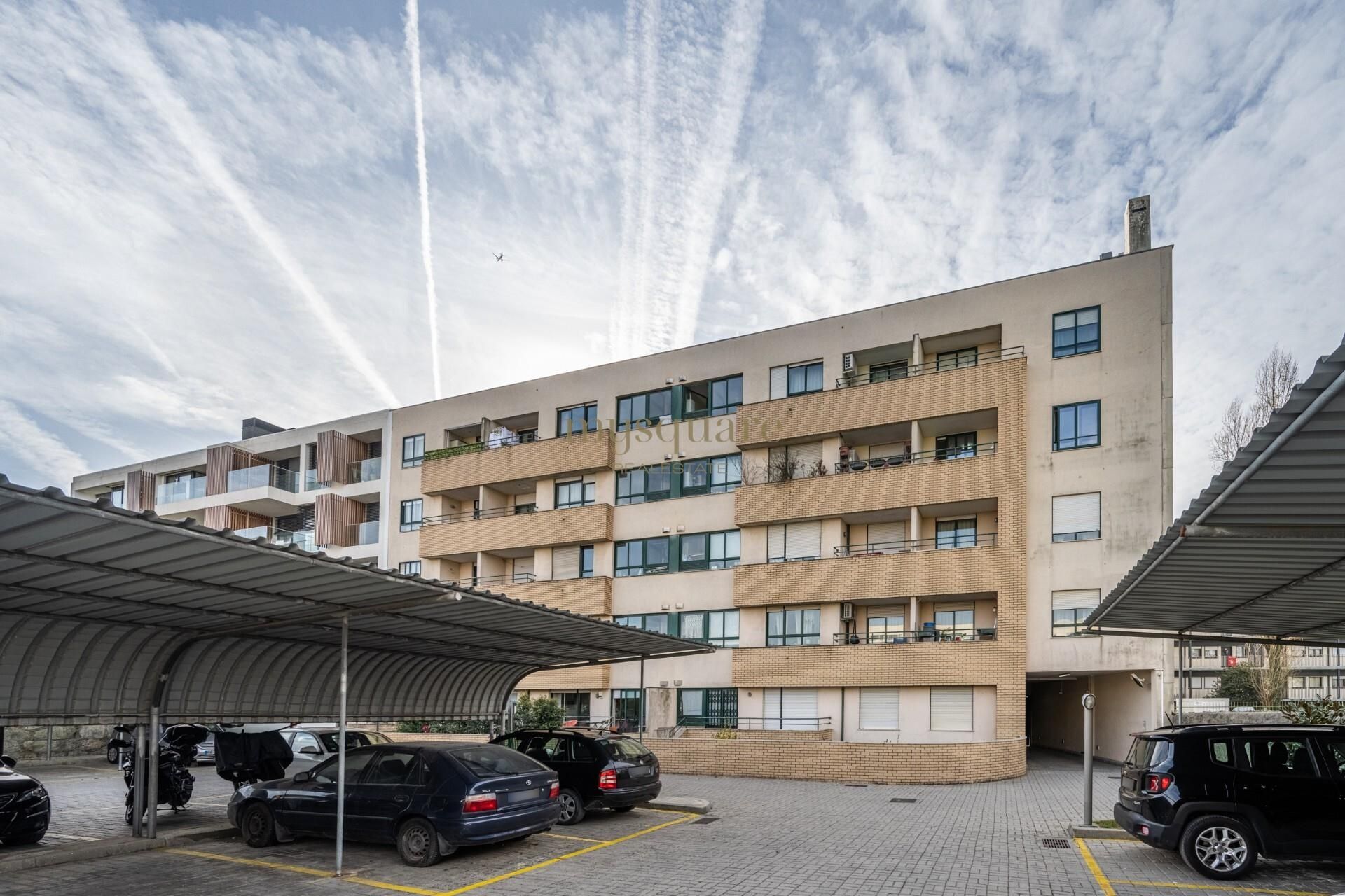 Condominio nel Porto, Porto District 12865823