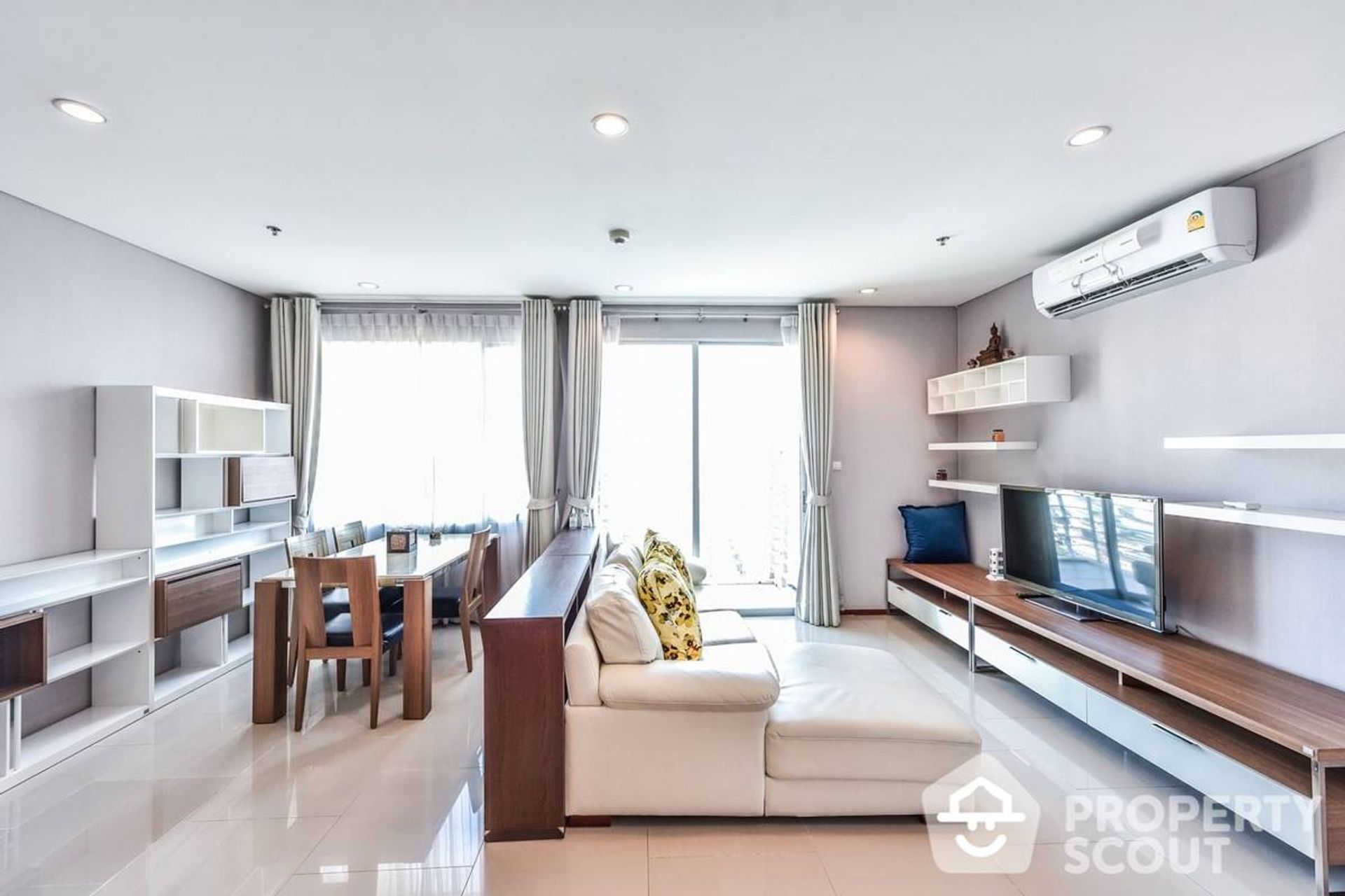 Condominium in , Krung Thep Maha Nakhon 12866079