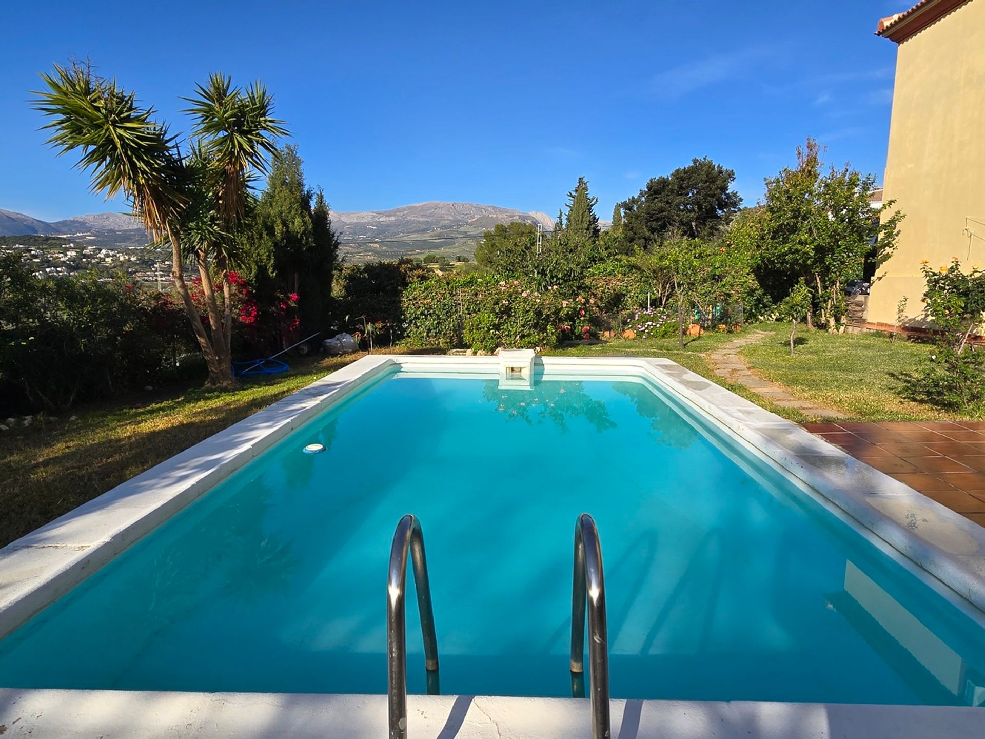 Casa nel Vinuela, Andalusia 12866287