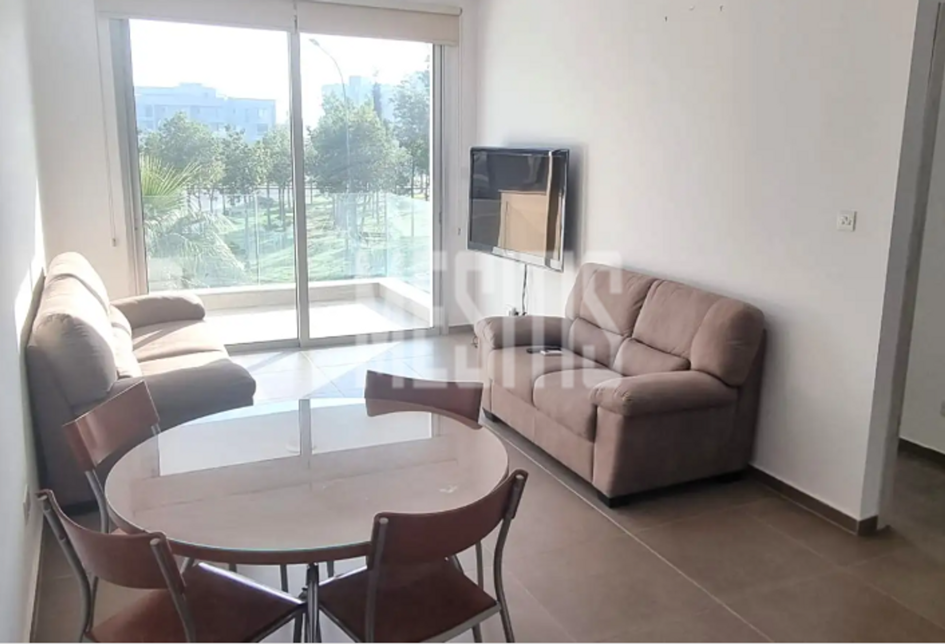 Condominio en Nicosia, Lefkosia 12866817