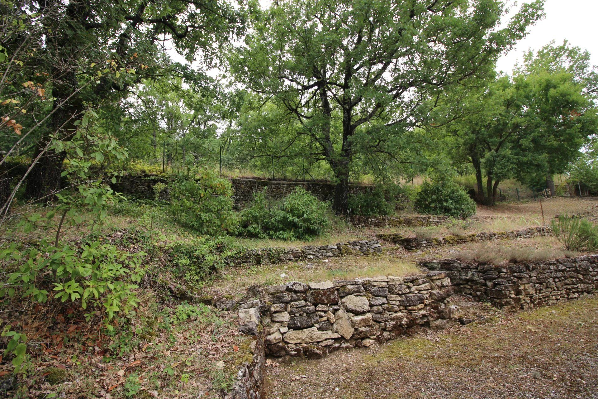 Rumah di Cereste, Provence-Alpes-Cote d'Azur 12867582