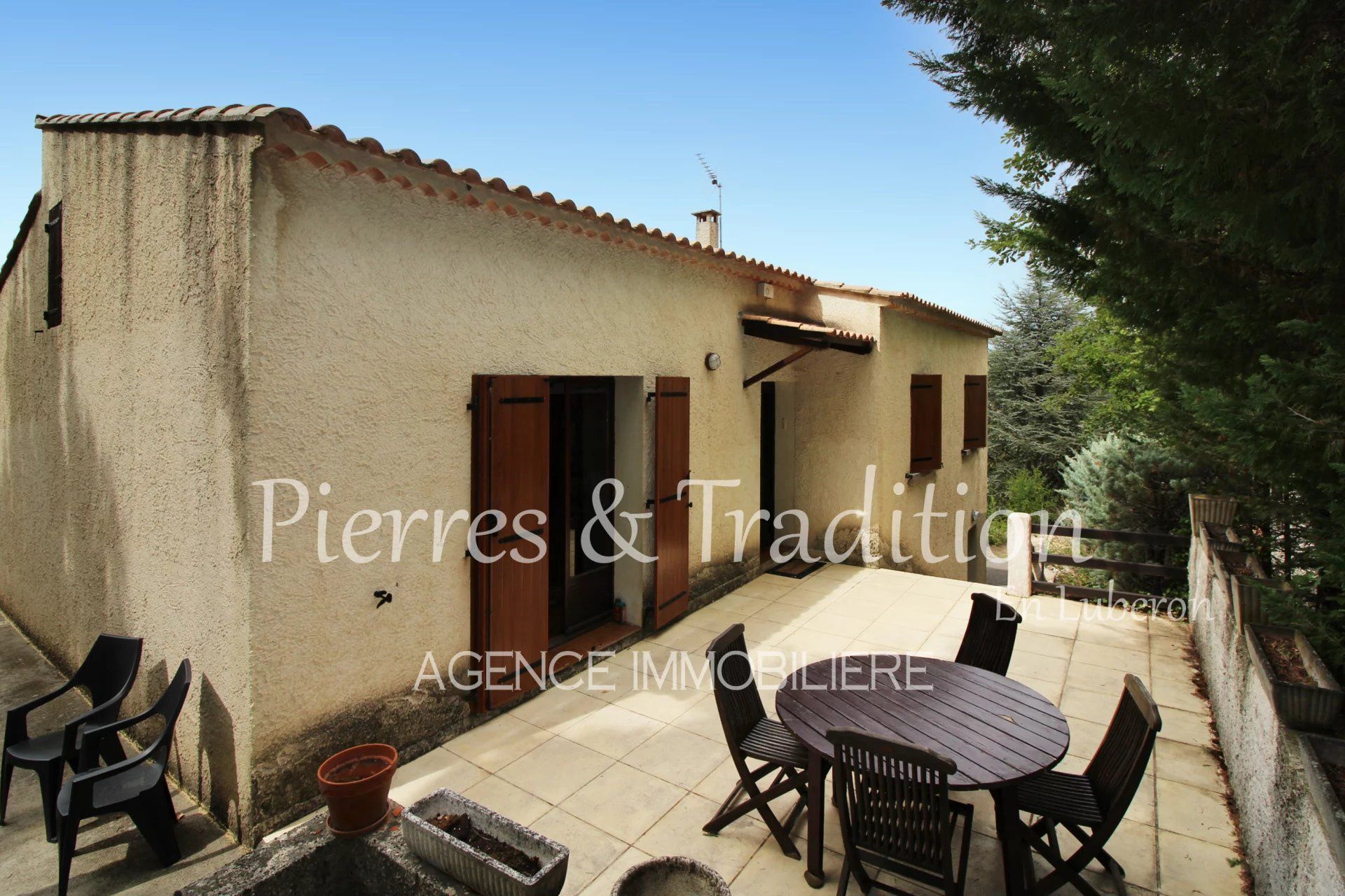 Будинок в Cereste, Provence-Alpes-Cote d'Azur 12867582