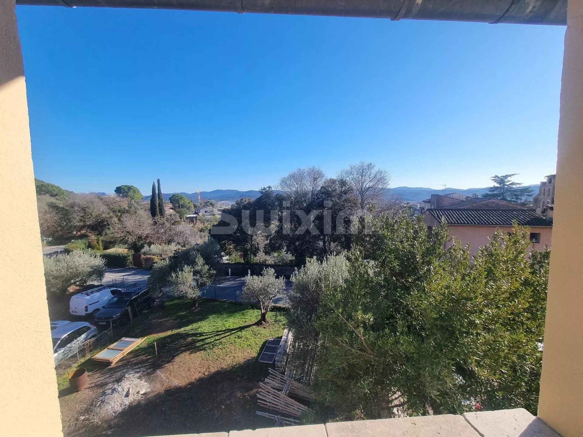 Hus i Montfort-sur-Argens, Provence-Alpes-Cote d'Azur 12867587