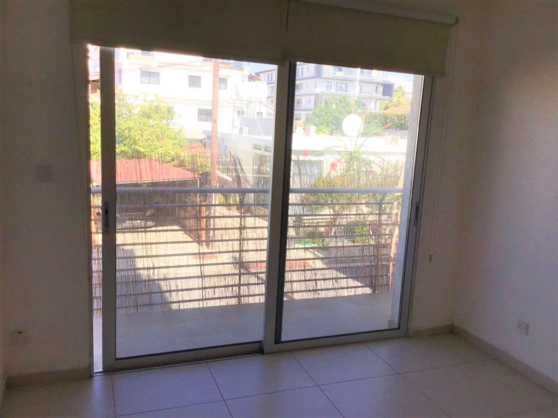 Condominium in Nicosia, Lefkosia 12867828