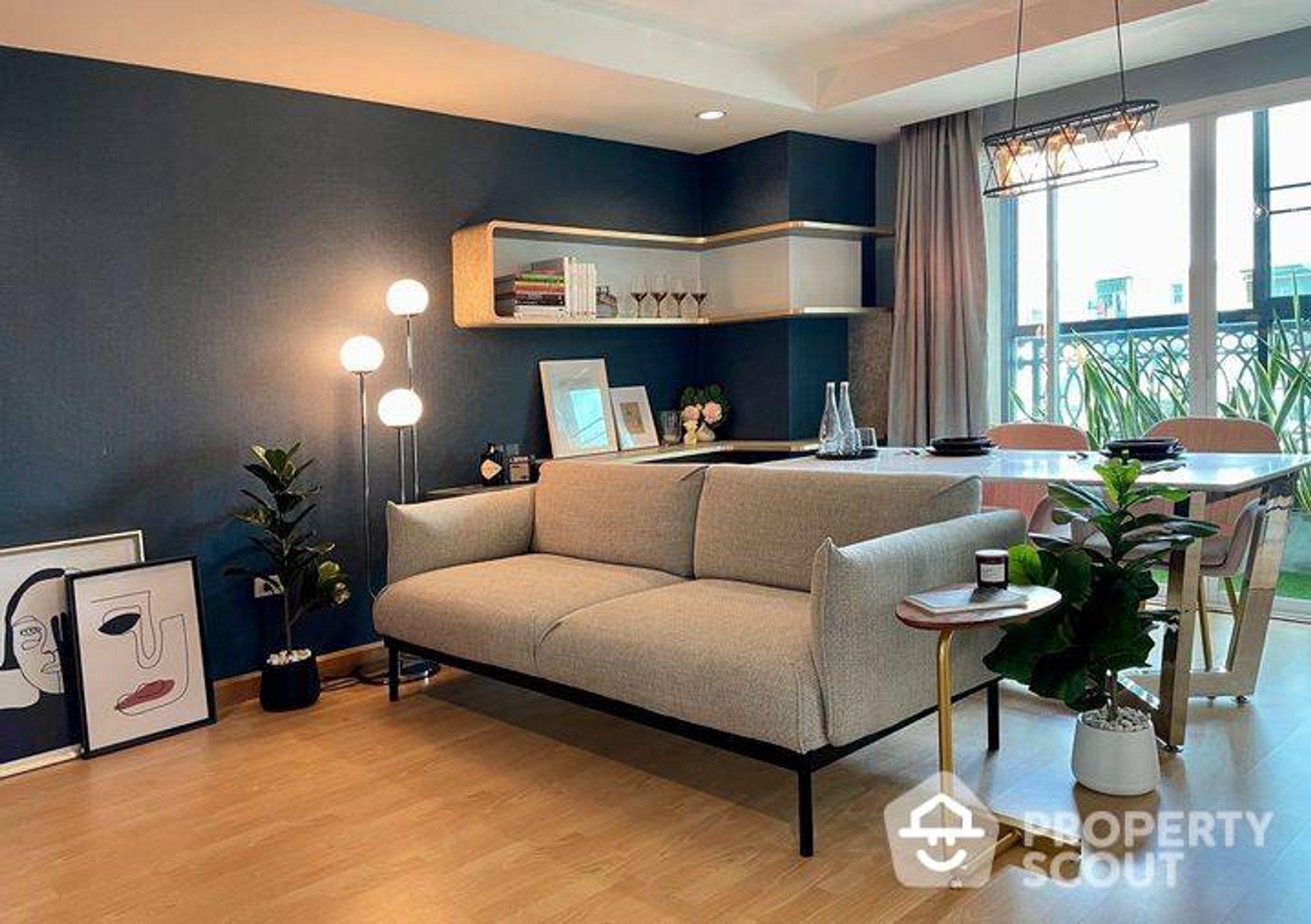 Condominium in Phra Khanong, Krung Thep Maha Nakhon 12868082