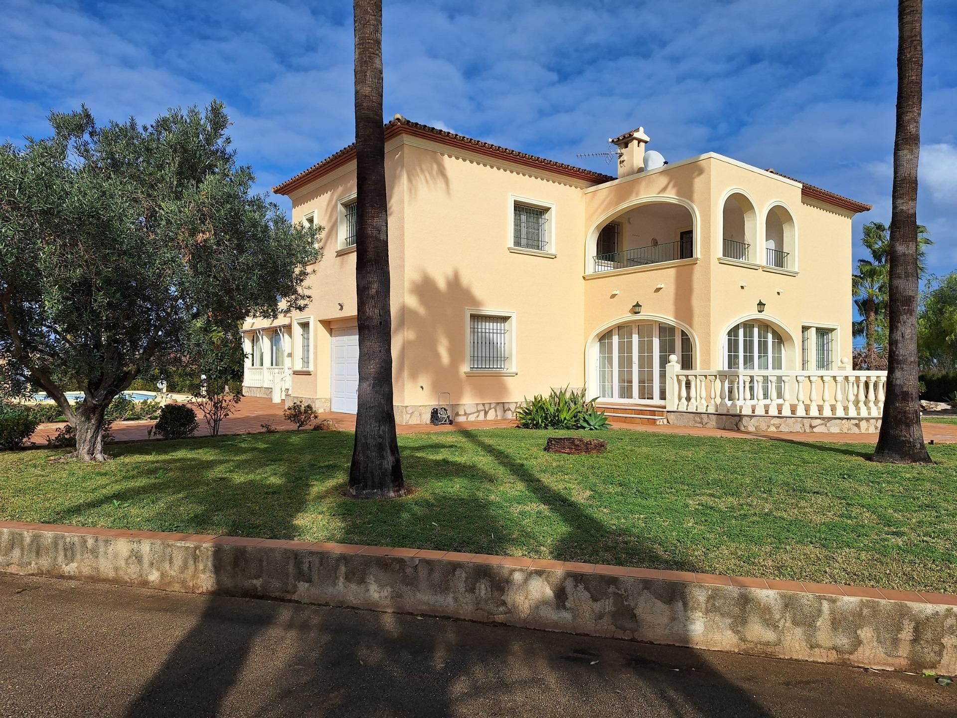 Huis in Dénia, Comunidad Valenciana 12868891