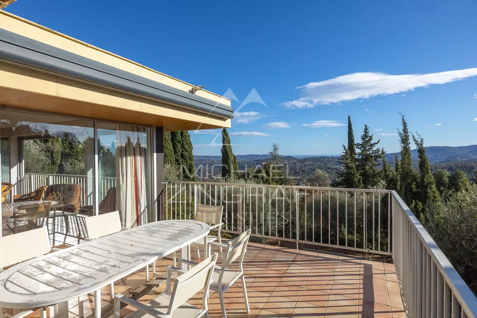 casa no Le Tignet, Alpes-Maritimes 12869325