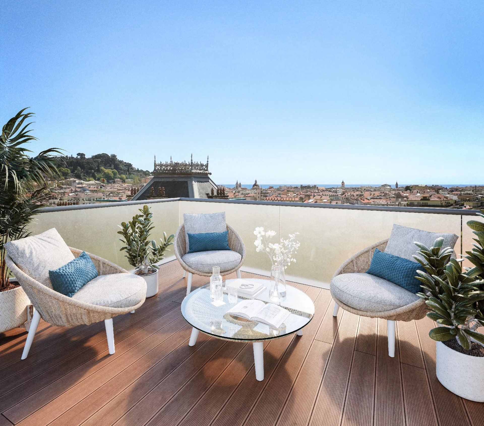 Condominium in Nice, Provence-Alpes-Cote d'Azur 12869332